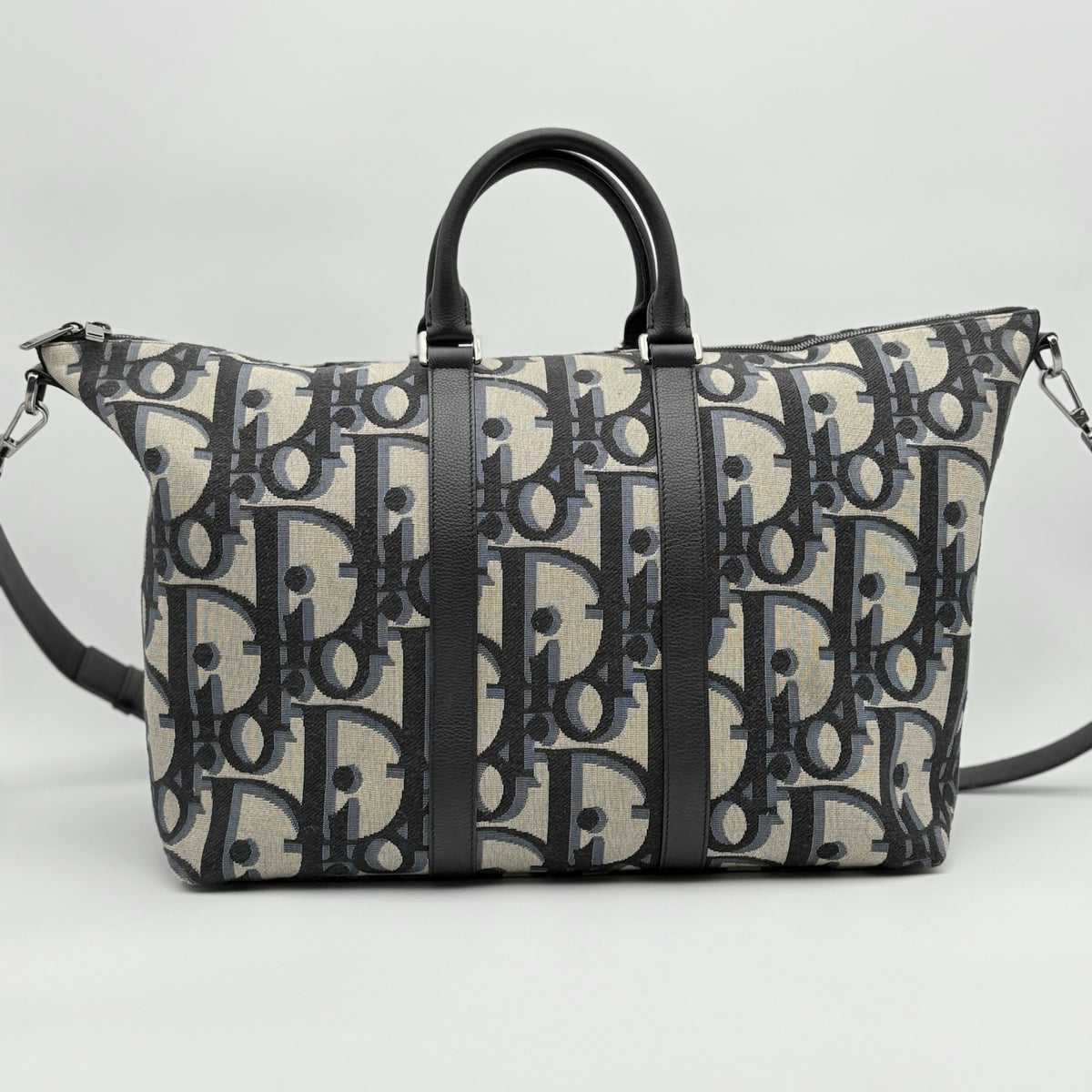 Oblique Jacquard Maxi Weekender 40 Bag Beige — photo 4