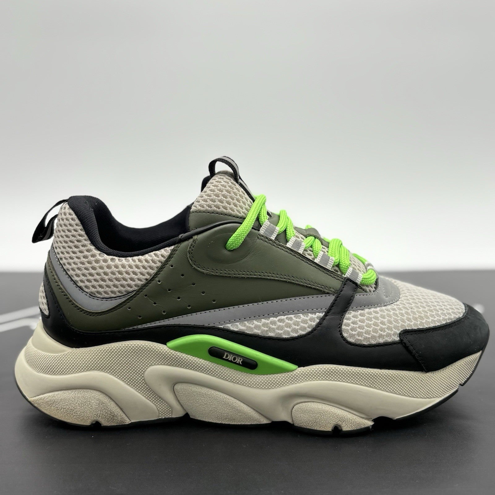 Size 43 (10 US) - Dior B22 Sneaker ' Khaki Pistachio ' | GREAT CONDITION!
