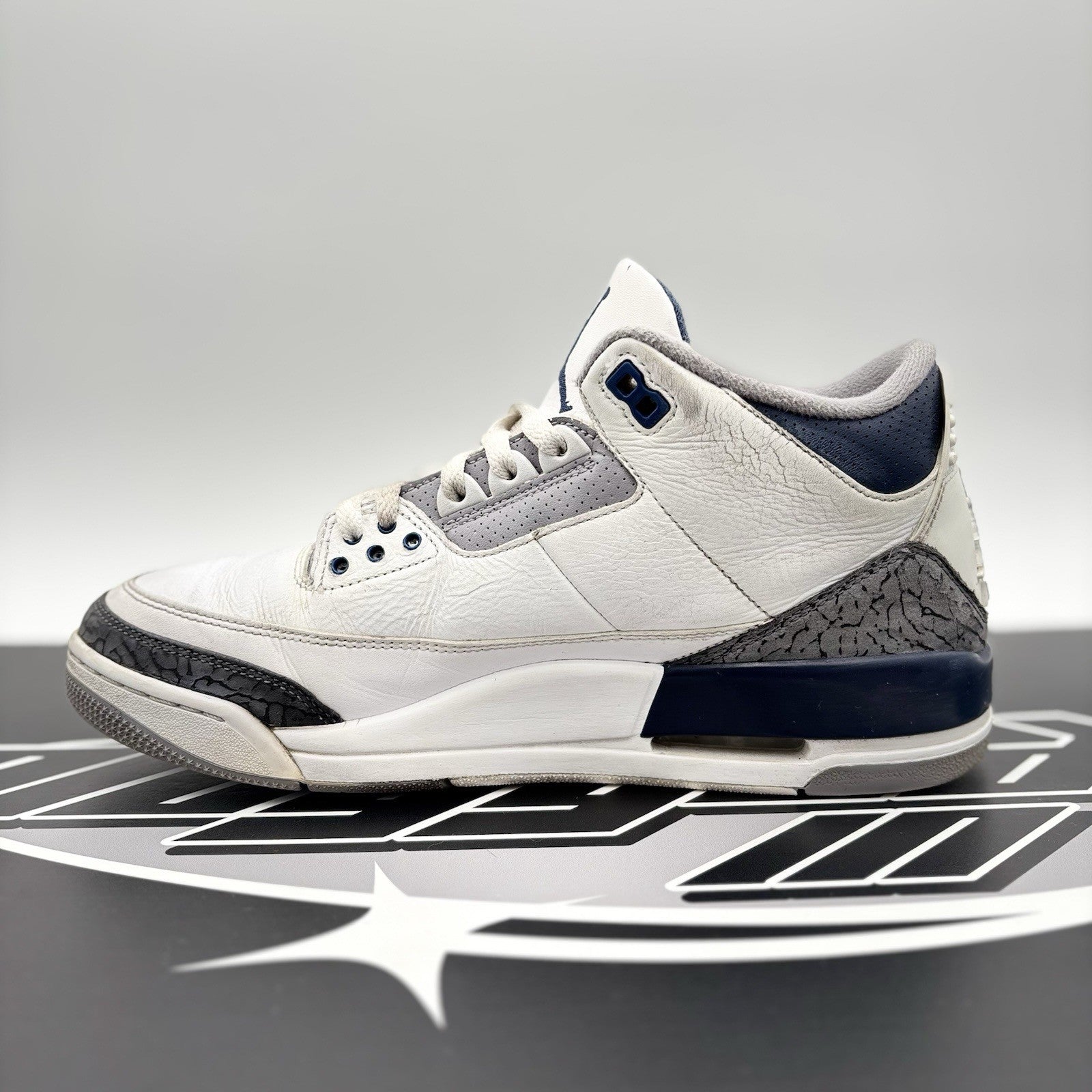 Size 10 - Air Jordan 3 Retro Midnight Navy