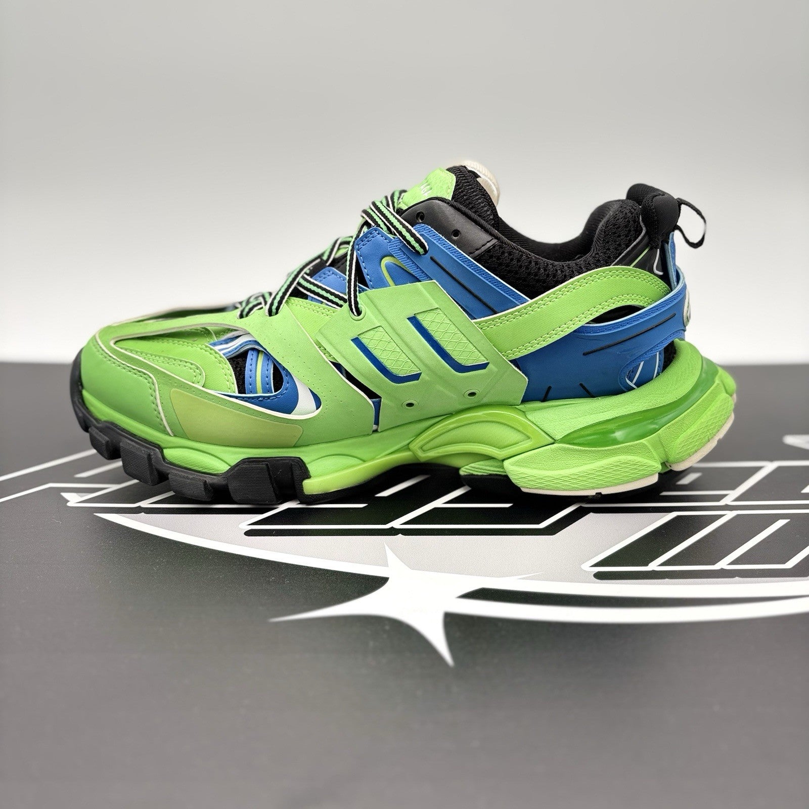 Size 41 - Balenciaga Track Sneaker ' Blue Green ' | SUPER CLEAN!
