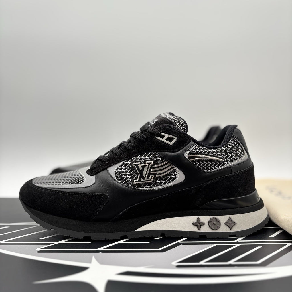 Size 8 LV (9-9.5 US) Louis Vuitton Run Away Low ' Black ' | EXCELLENT CONDITION!