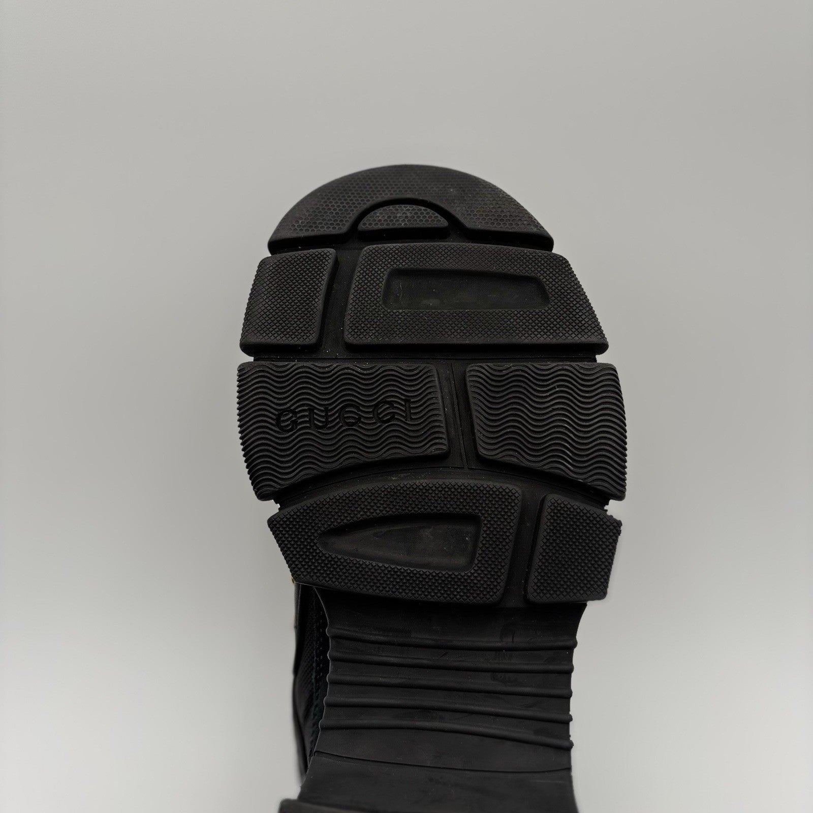 Size 8 G (8.5 US) - Gucci Flashtrek ' SEGA Black Leather ' | GOOD CONDITION!