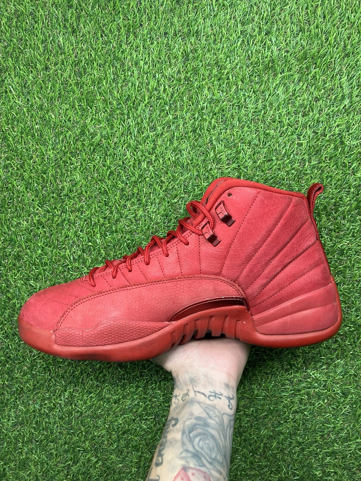 Size 11.5 - Nike Air Jordan 12 Retro ' Gym Red ' | GREAT CONDITION!