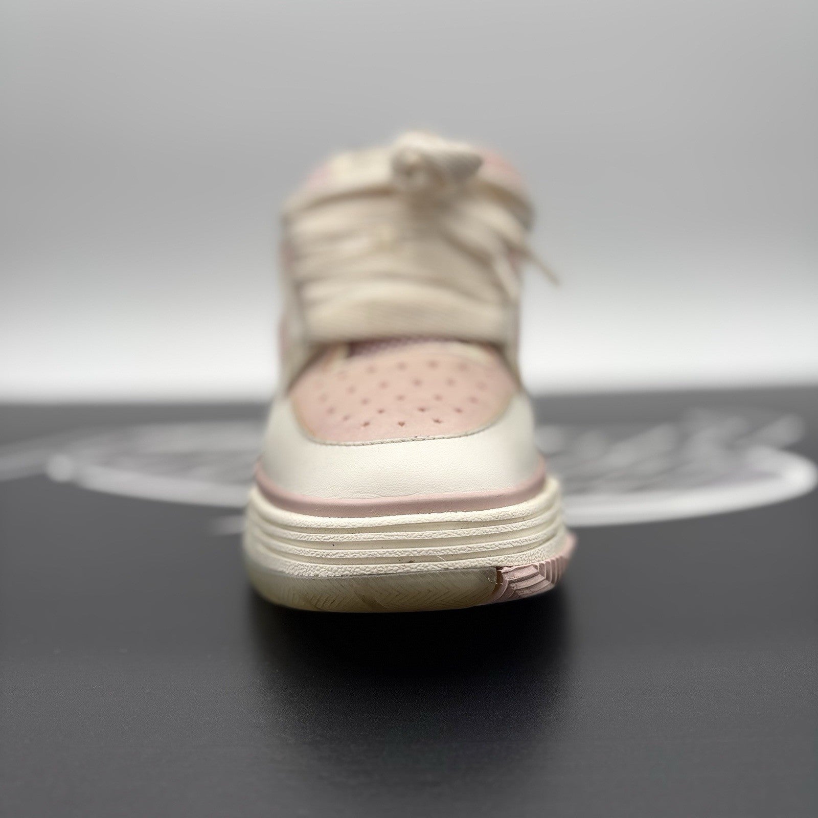 Size 41 (8 US) Amiri MA-1 ' White Pink ' | GOOD CONDITION!