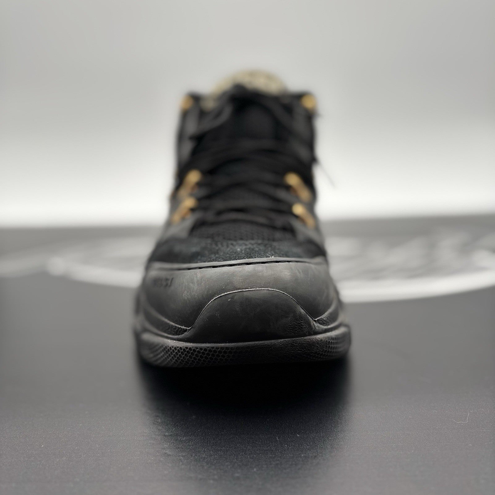 Size 8 G (8.5 US) - Gucci Flashtrek ' SEGA Black Leather ' | GOOD CONDITION!