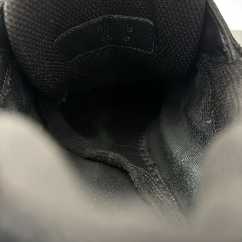 Size 8 UK (9 US) Prada Americas Cup ' Black '