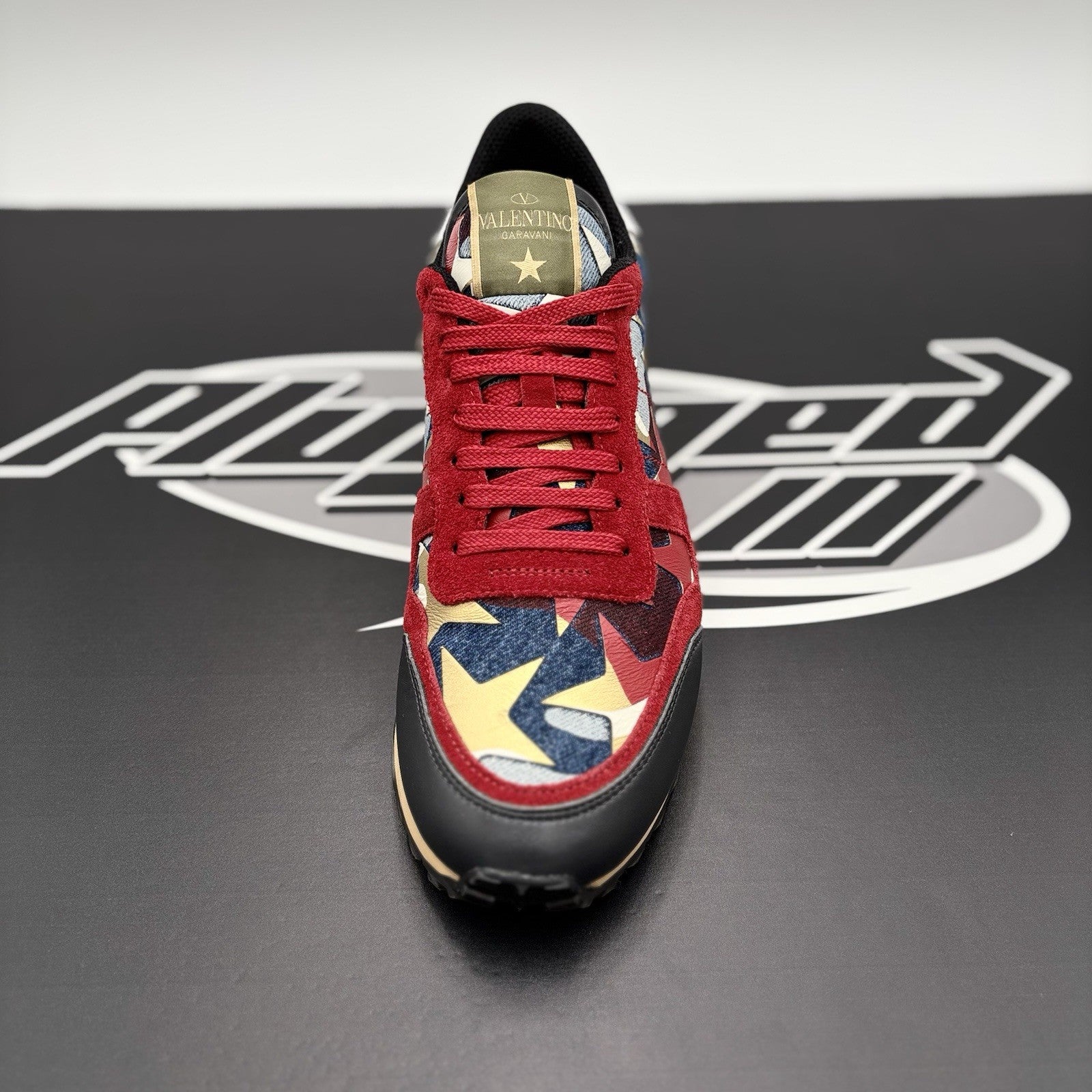 Size 40 EU (7 US) - Valentino RockRunner ‘ Camo Star ‘ | GREAT CONDITION!