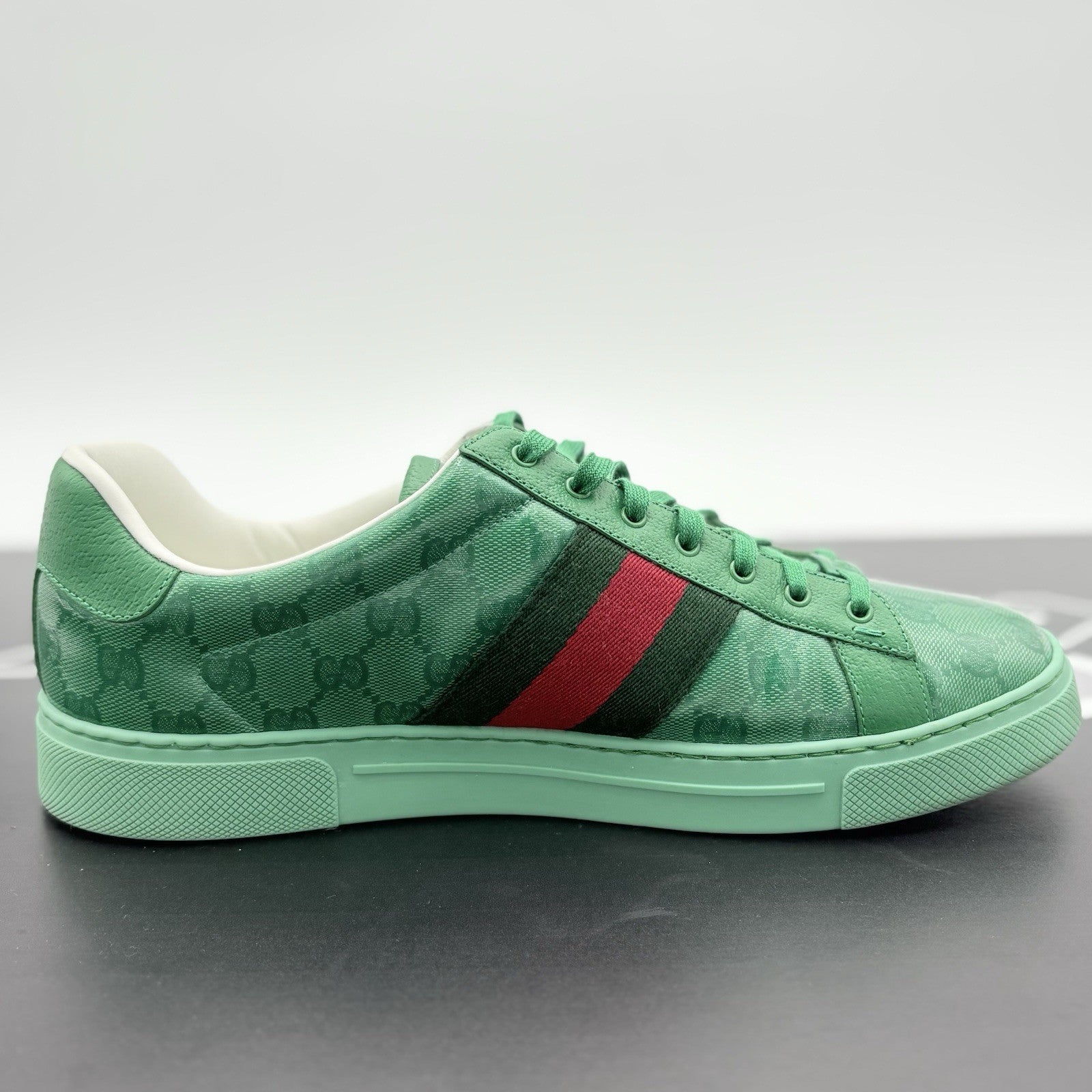 Size 10.5 G (11 US) - Gucci Ace GG Crystal Canvas ' Green ' | SUPER CLEAN!