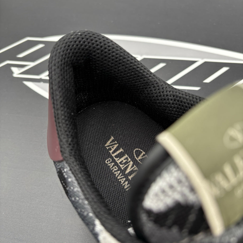 Size 41 (8 US) - Valentino Camouflage Rock runner  ' Black/Stone ' | WORN 1-3X