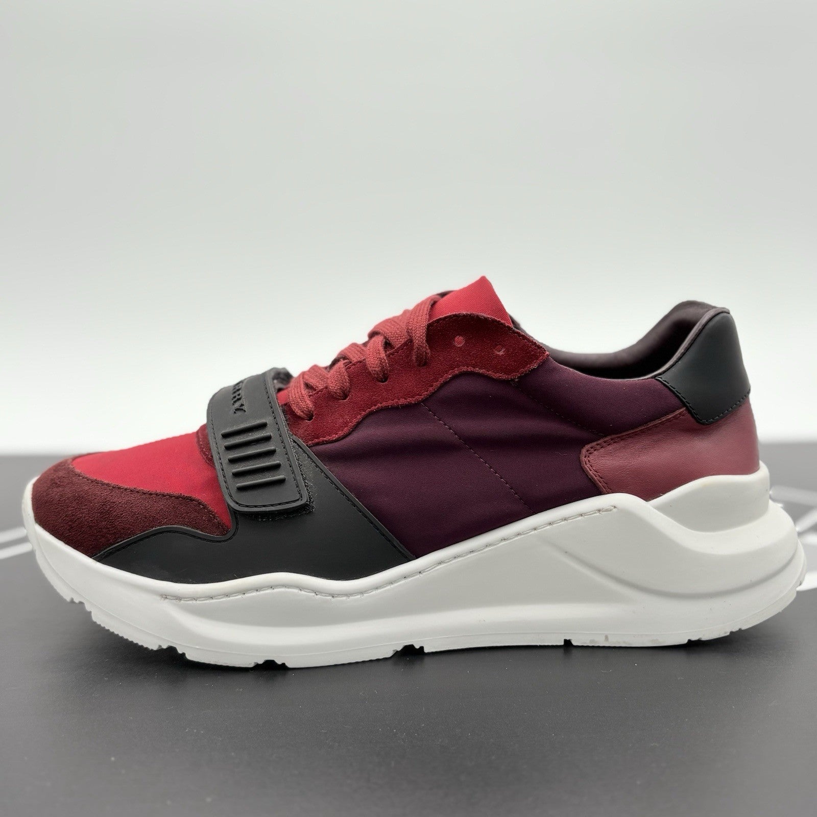 Size 43.5 (10.5 US) - Burberry Regis Sneaker ' Red Black ' | GREAT CONDITION!