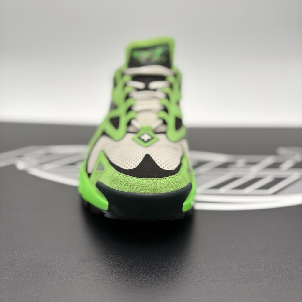 Size 10 LV (11-11.5 US) Louis Vuitton Tactic Runner ' Green ' | GOOD CONDITION!