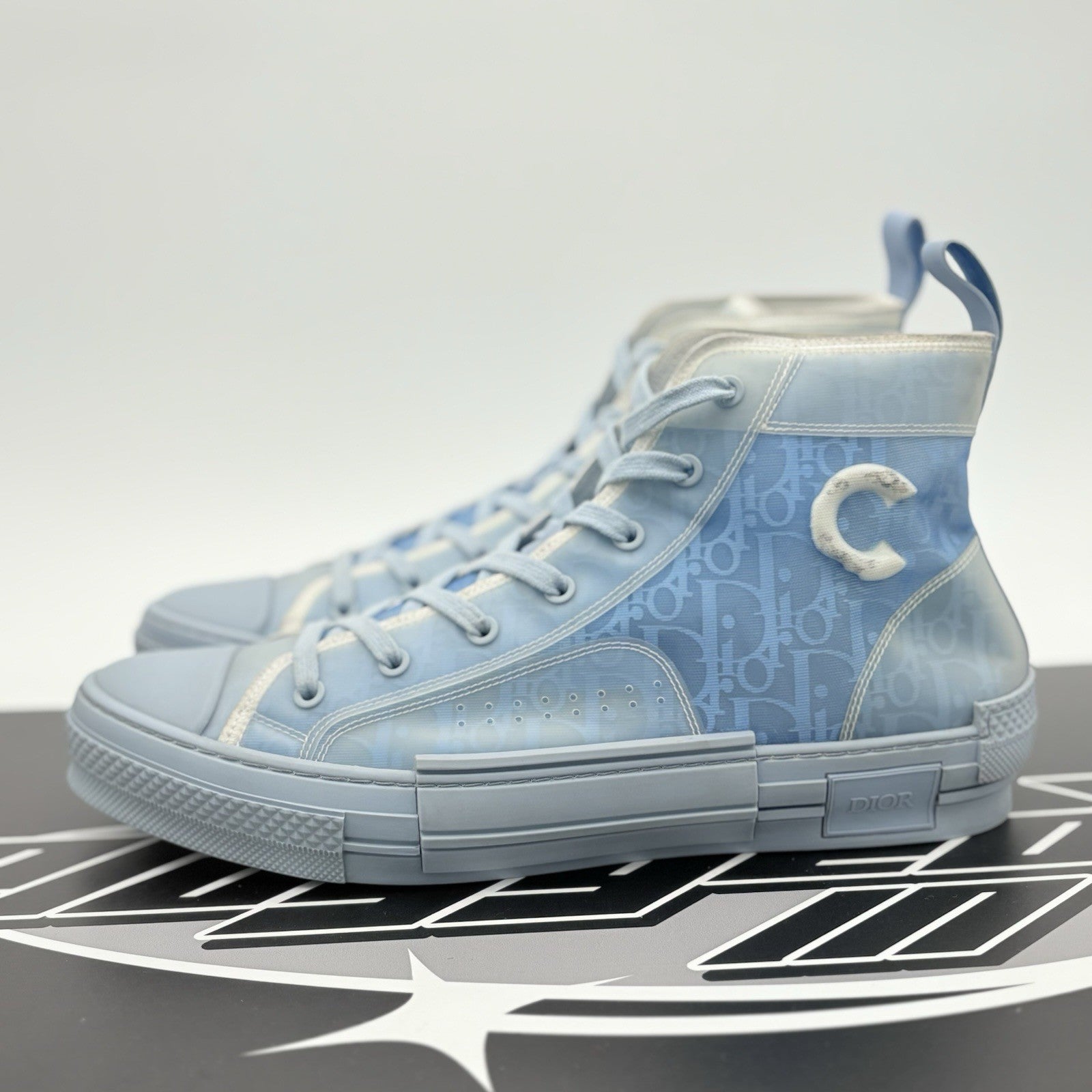 Size 45 (12 US) Dior B23 X Daniel Arsham High ' Light Blue ' | ONLY WORN 3x