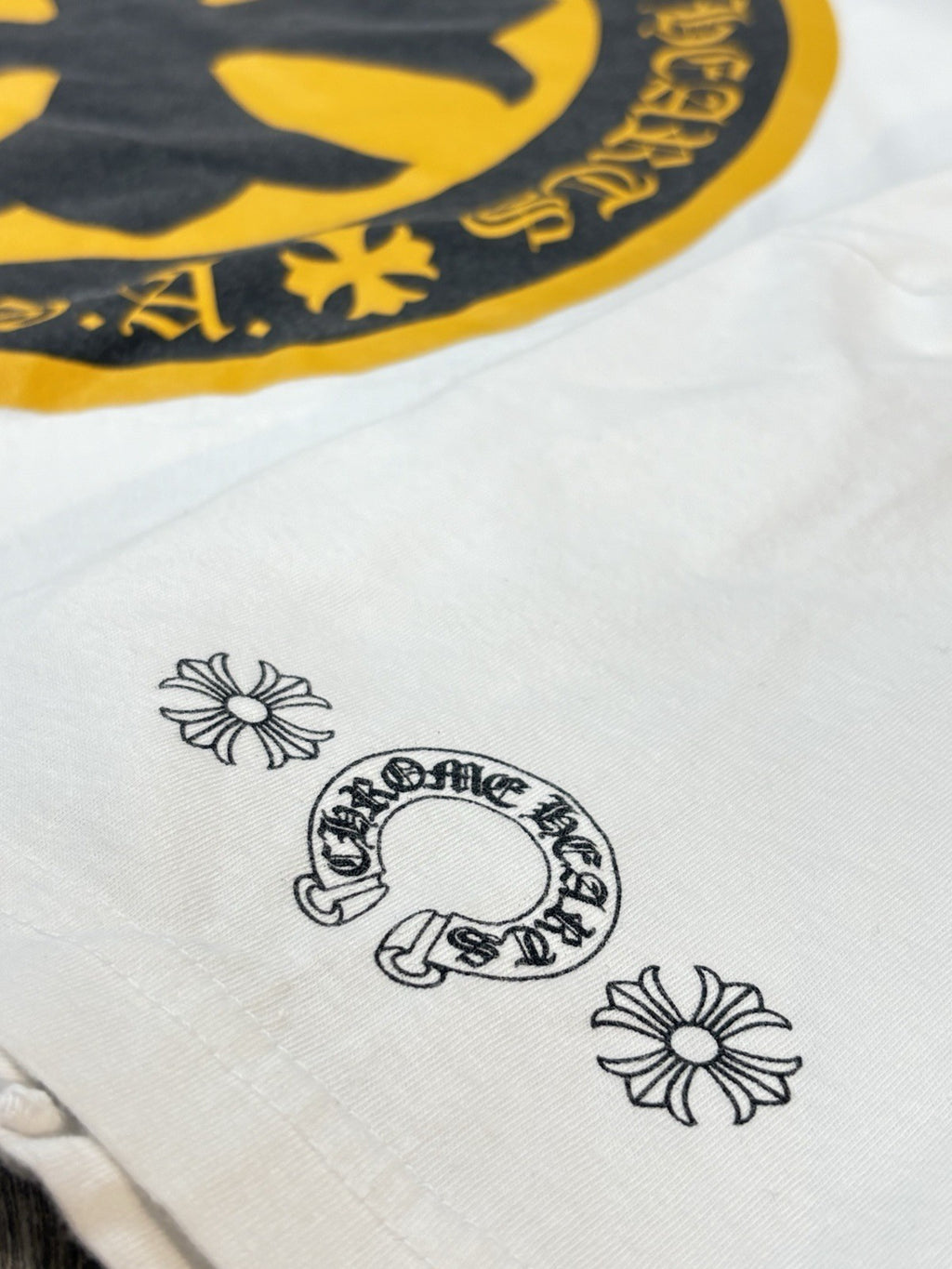 Size Medium - Chrome Hearts Plus Logo Short Sleeve T-Shirt ' White ' | EXCELLENT