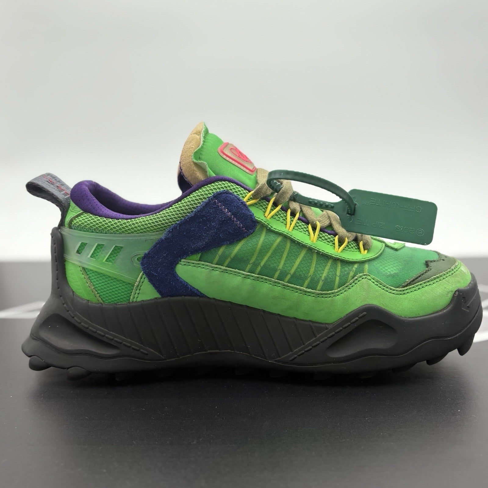 Size 42 (9 US) Off-White Odsy-1000 ' Green ' | GREAT CONDITION!