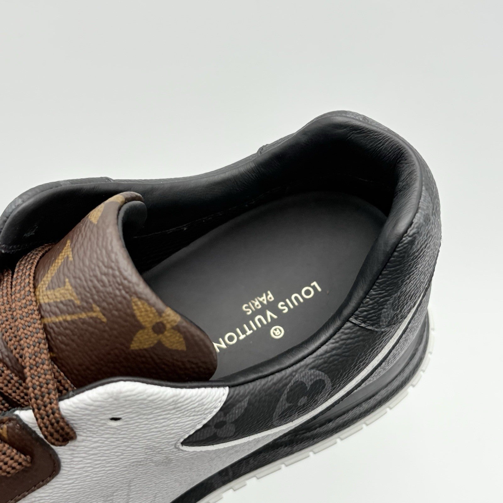 Size 7 LV (8-8.5 US) Louis Vuitton Run Away Sneaker ' Tri-Color ' | ONLY WORN 1x