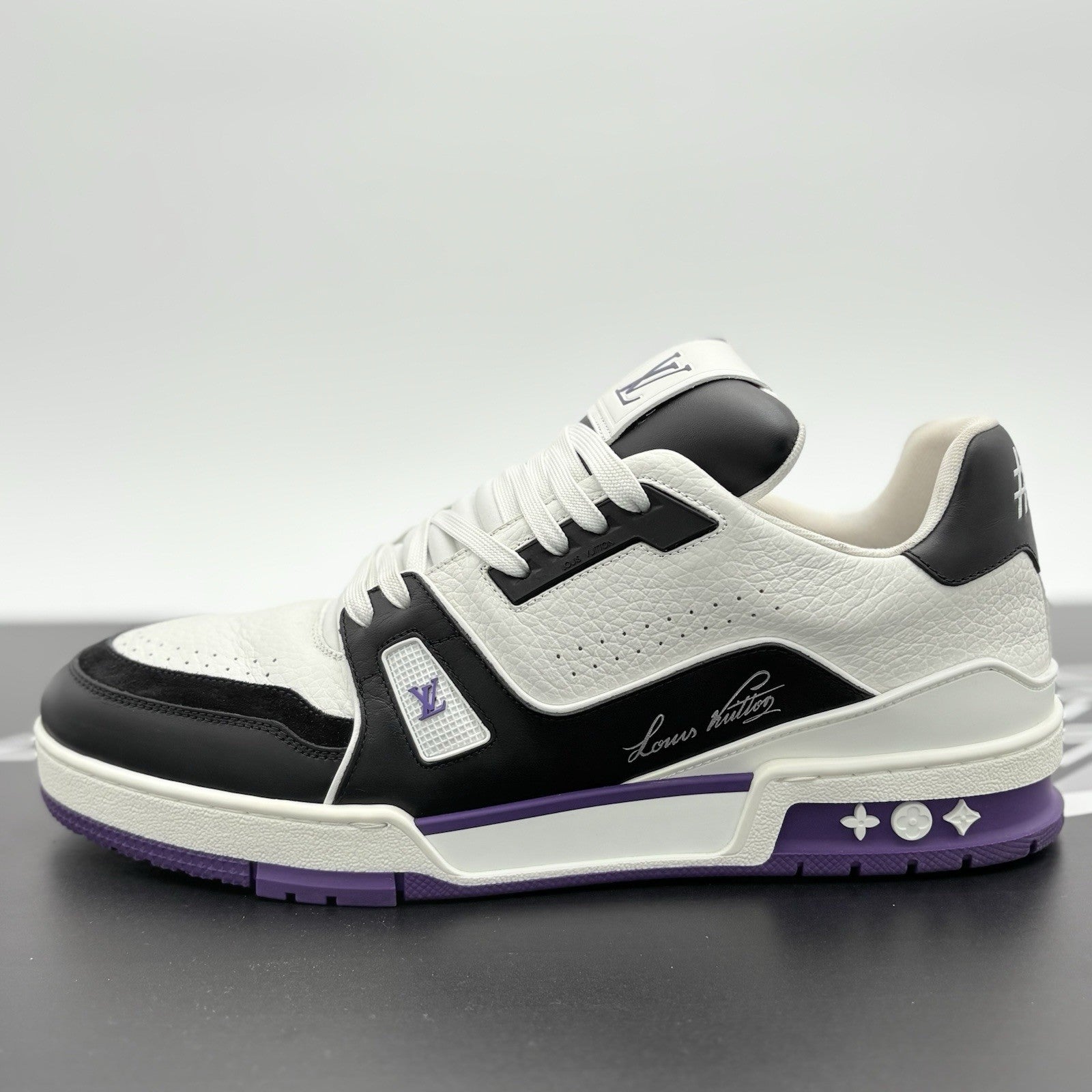Size 9 LV (10-10.5 US) Louis Vuitton Trainer ' Purple ' | SUPER CLEAN!