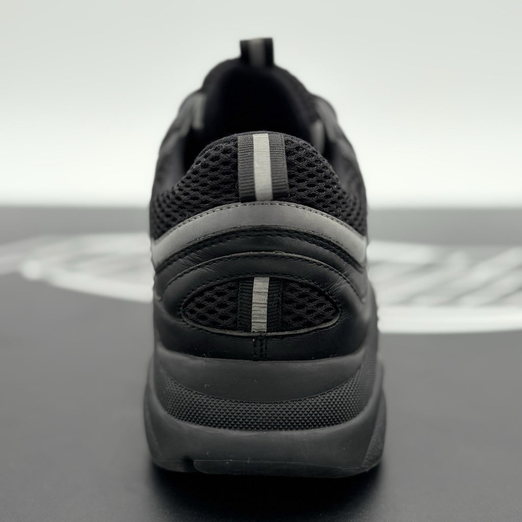 Size 43 (10 US) - Dior B22 Sneaker ' Black ' | GREAT CONDITION!