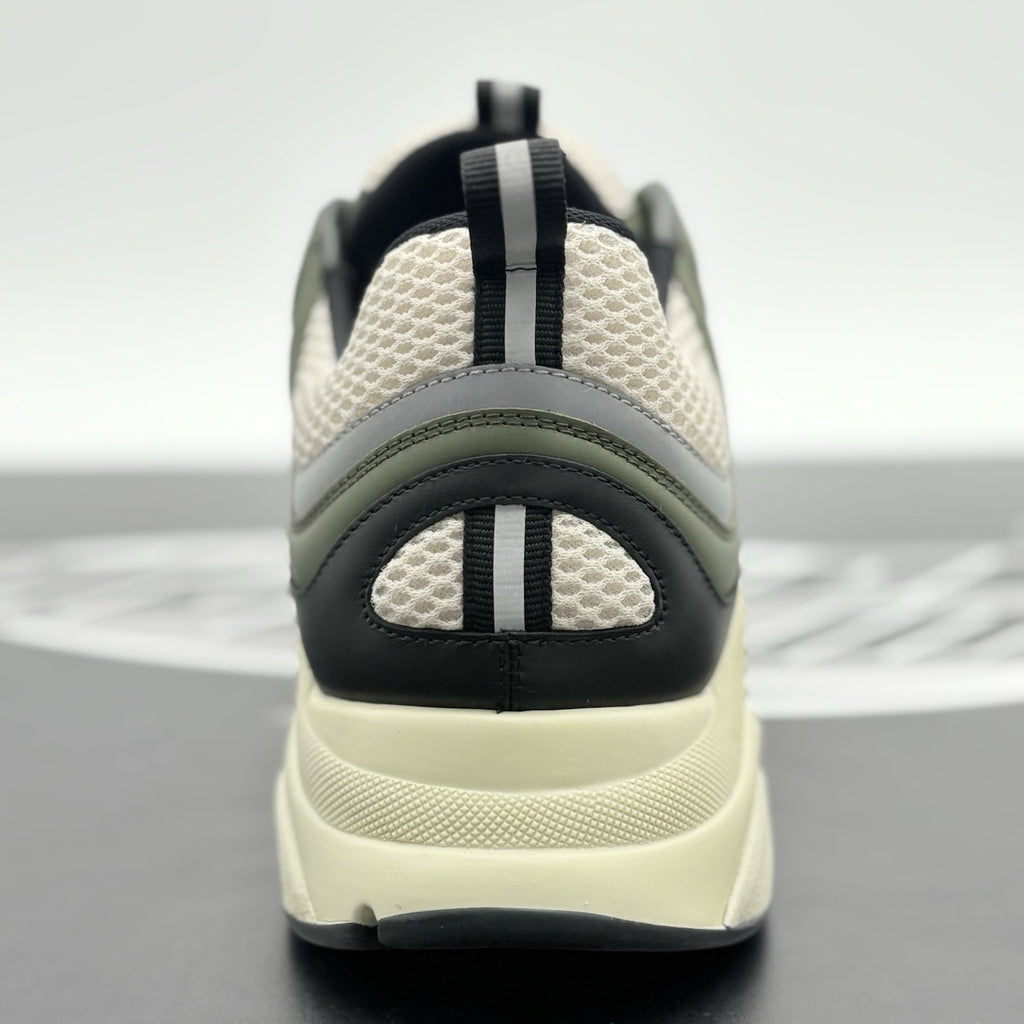 Size 44 (11 US) - Dior B22 Sneaker ' Khaki Pistachio ' | EXCELLENT CONDITION!