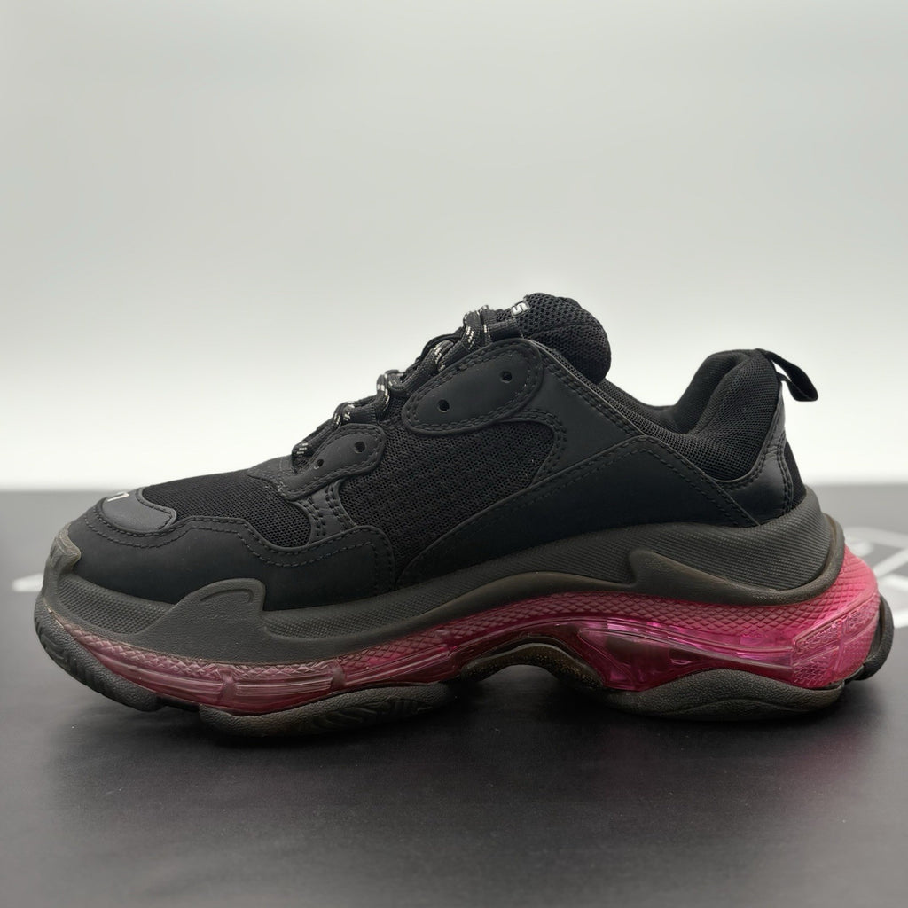 Size 41 - Balenciaga Triple S Clear Sole ' Black Neon Pink ' | GREAT CONDITION!