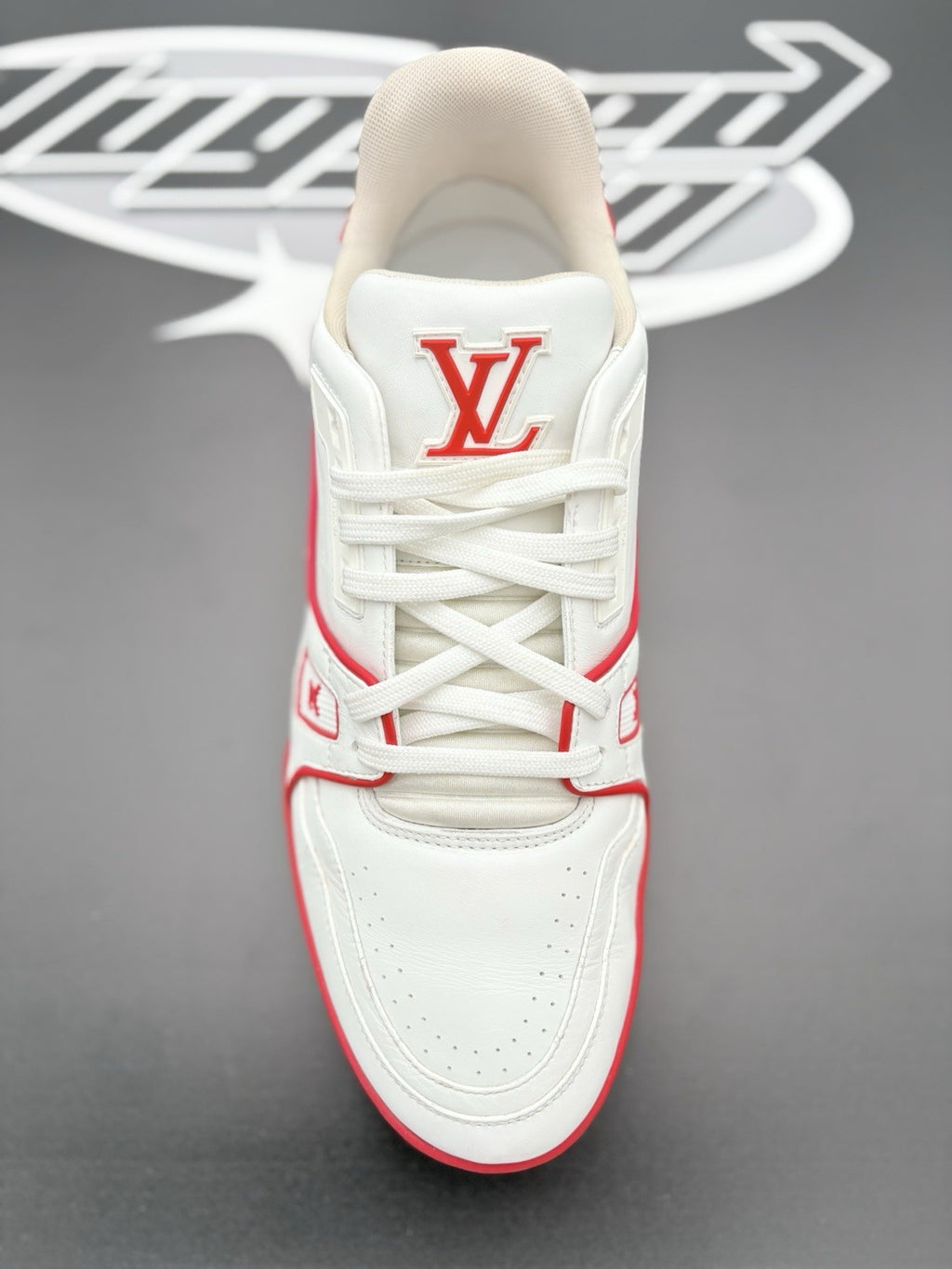 Size 8.5 LV (9.5-10 US) - Louis Vuitton Trainer  ' Red White ' | SUPER CLEAN!