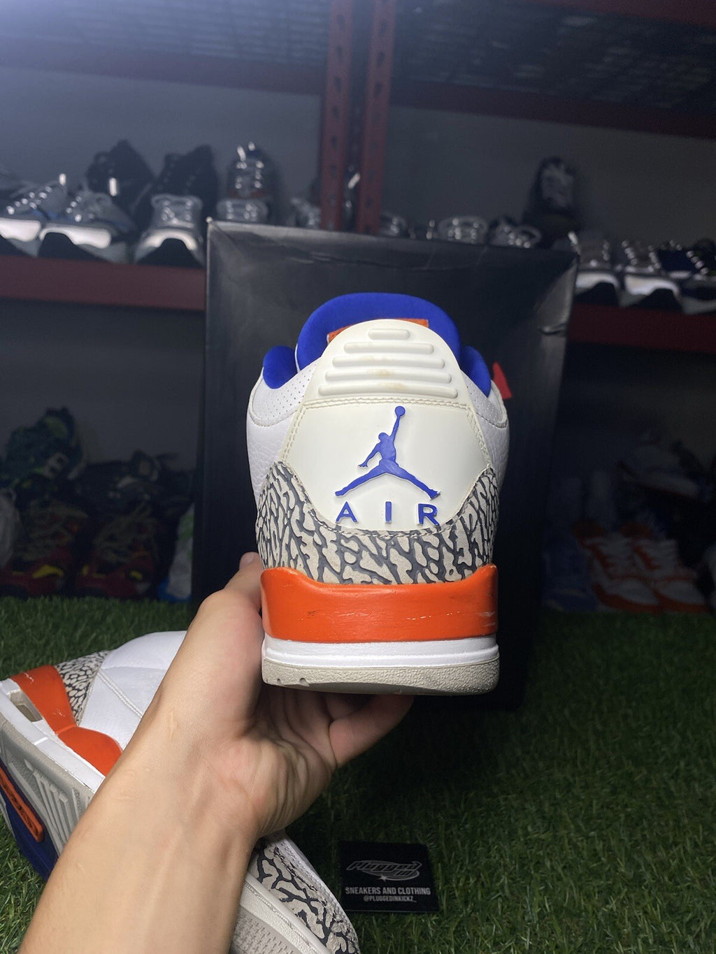 Size 10.5 - Air Jordan 3 Retro Knicks ‘ White, Orange ‘ | GOOD CONDITION!