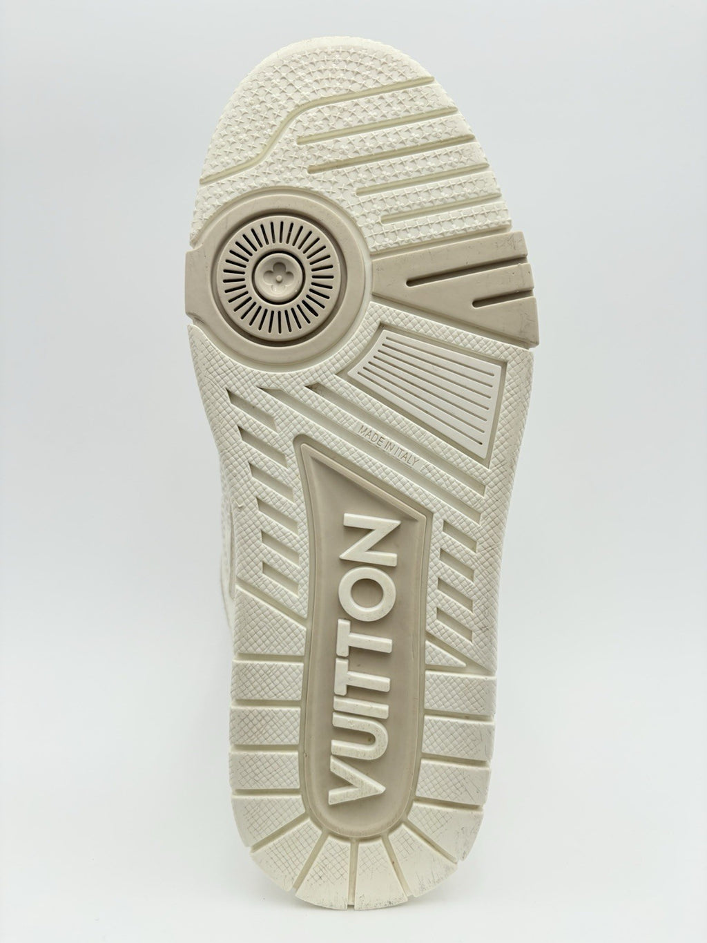 Size 3 LV (4-4.5 US) - Louis Vuitton Skate ' Beige White ' | GREAT COND!