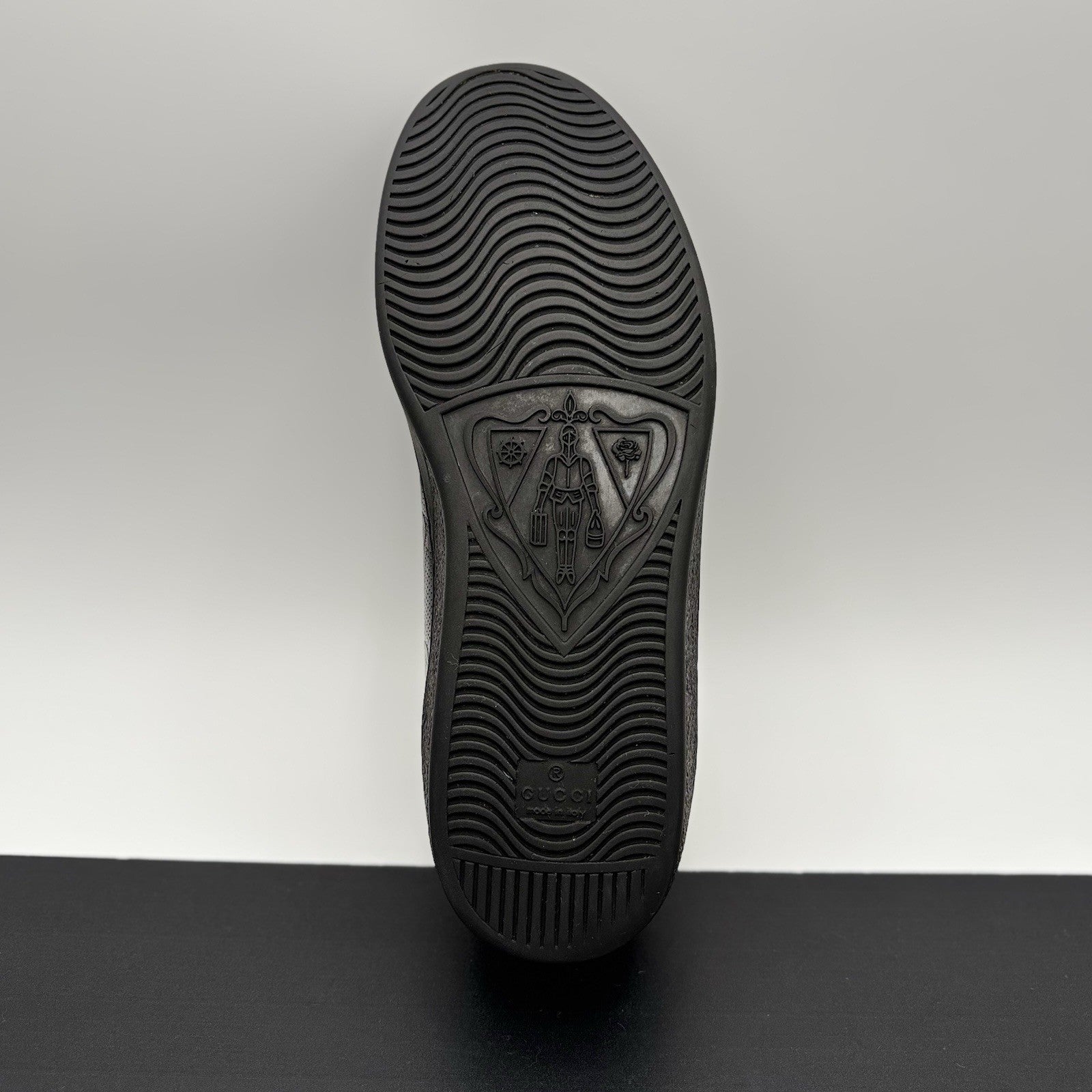 Size 9.5 G (10 US) - Gucci Ace GG ' Black '