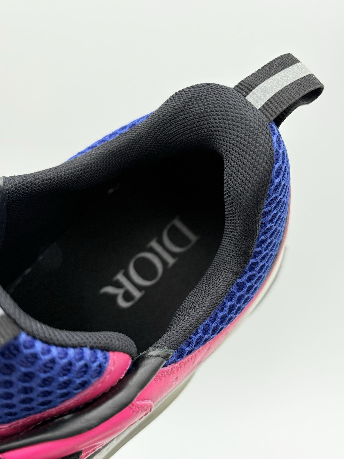 Size 42 (9 US) - Dior B22 Sneaker ' Pink Blue White ' | SUPER CLEAN!