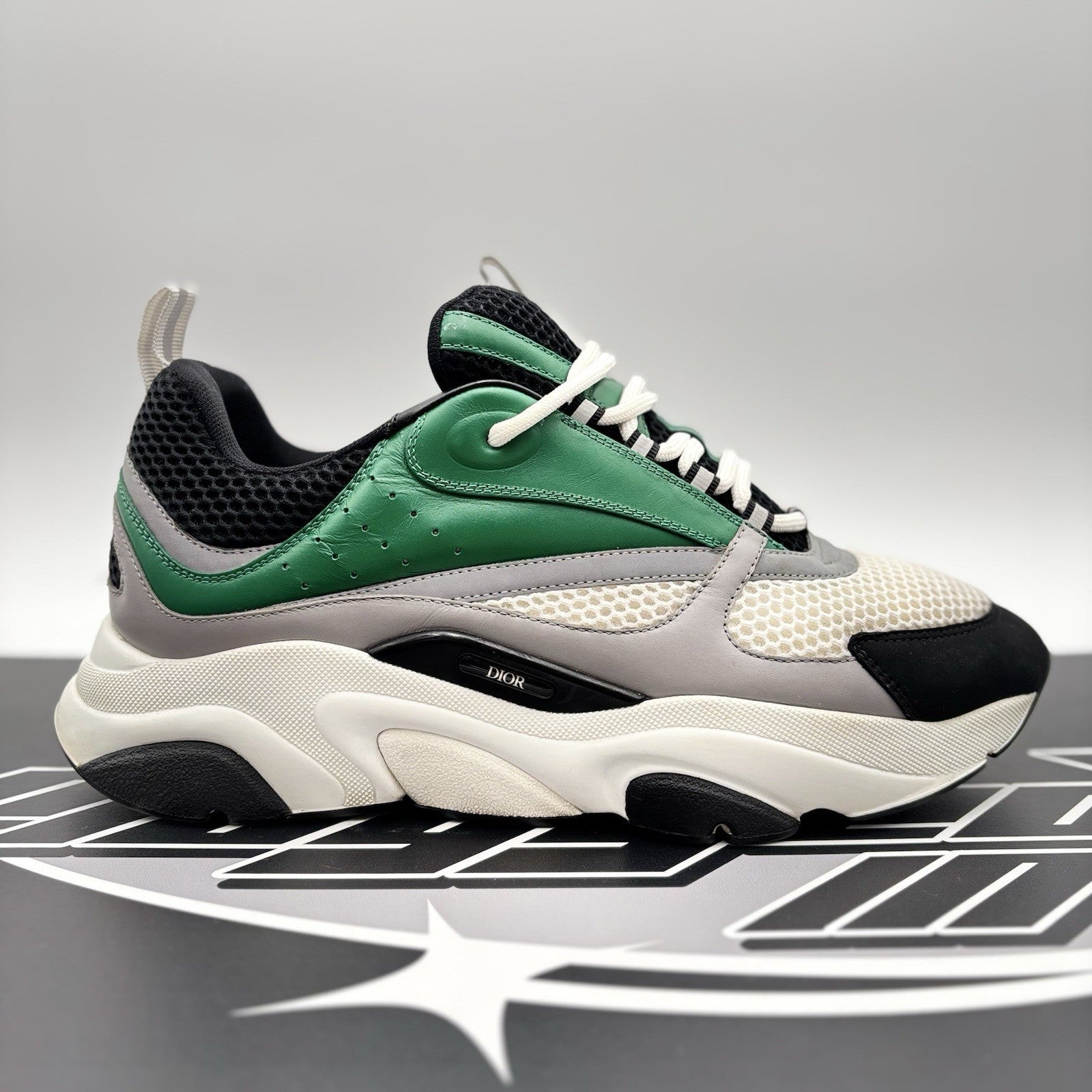 Size 46 (13 US) - Dior B22 Sneaker ' Green White Black ' | GOOD CONDITION!