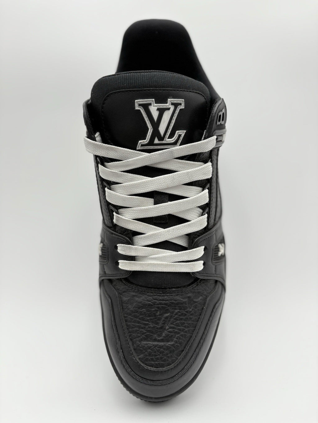Size 8.5 LV (9.5-10 US) - Louis Vuitton Trainer ' Black ' | SUPER CLEAN!