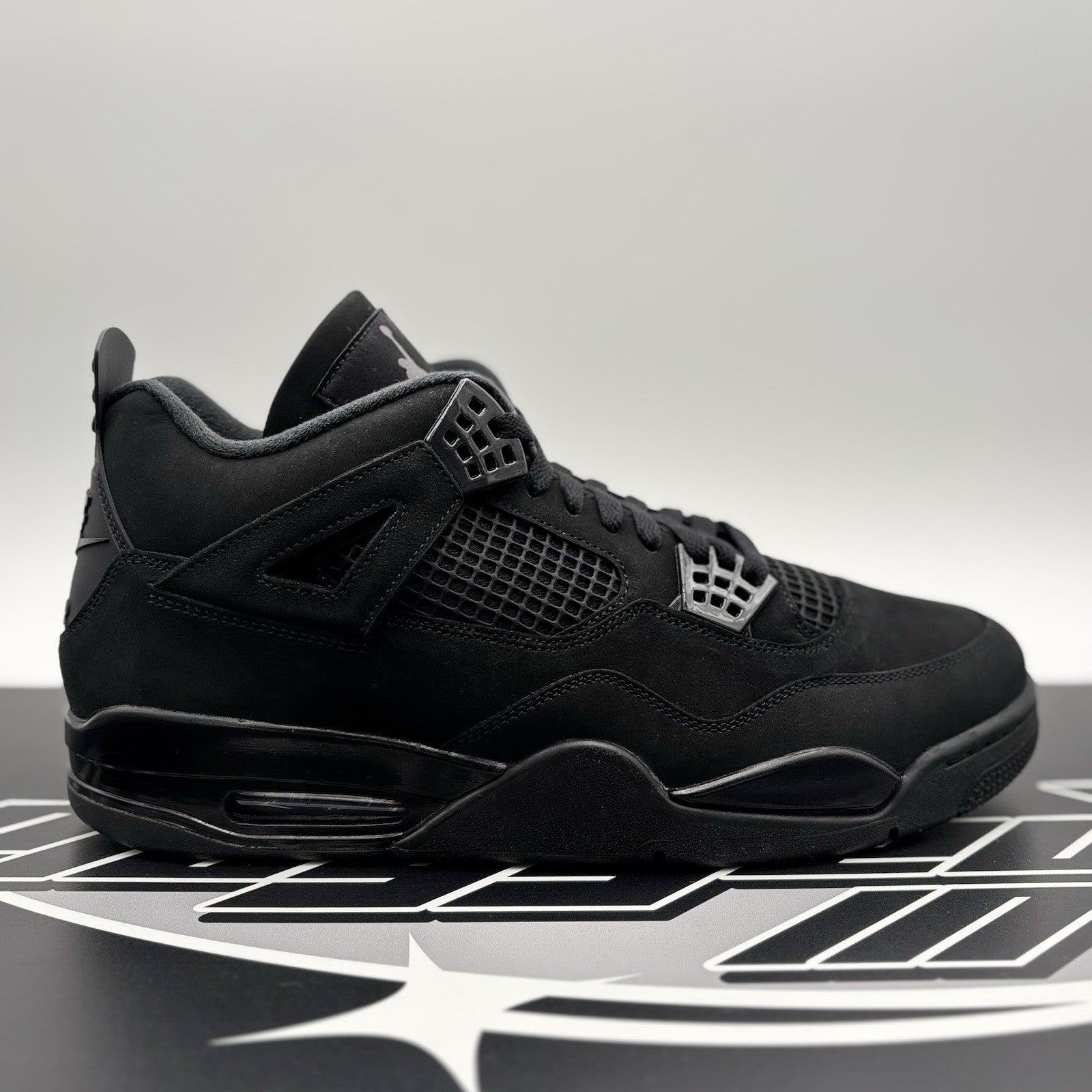 Size 13 - Air Jordan 4 Retro 2025 Black Cat | NEW!