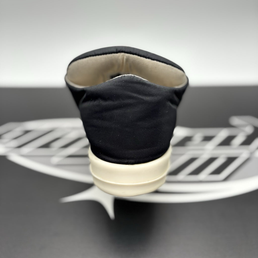 Size 42 (9 US) Rick Owens DRKSHDW Hollywood Jumbo Lace Puffer Low ' Black Milk '