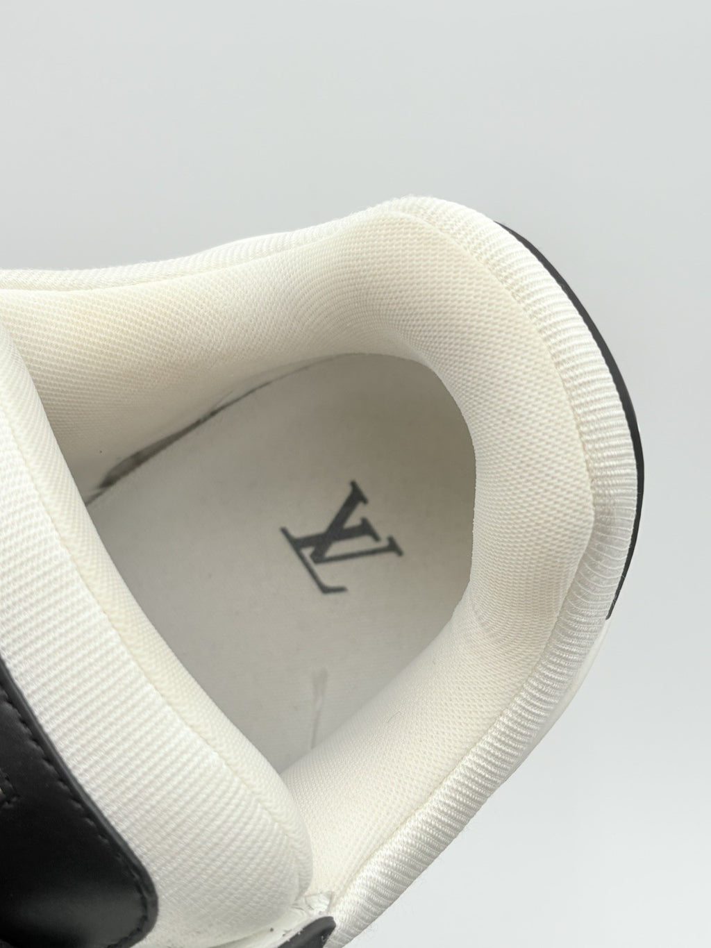 Size 12 LV (13-13.5 US) - Louis Vuitton Maxi ' Black White ' | SUPER CLEAN!