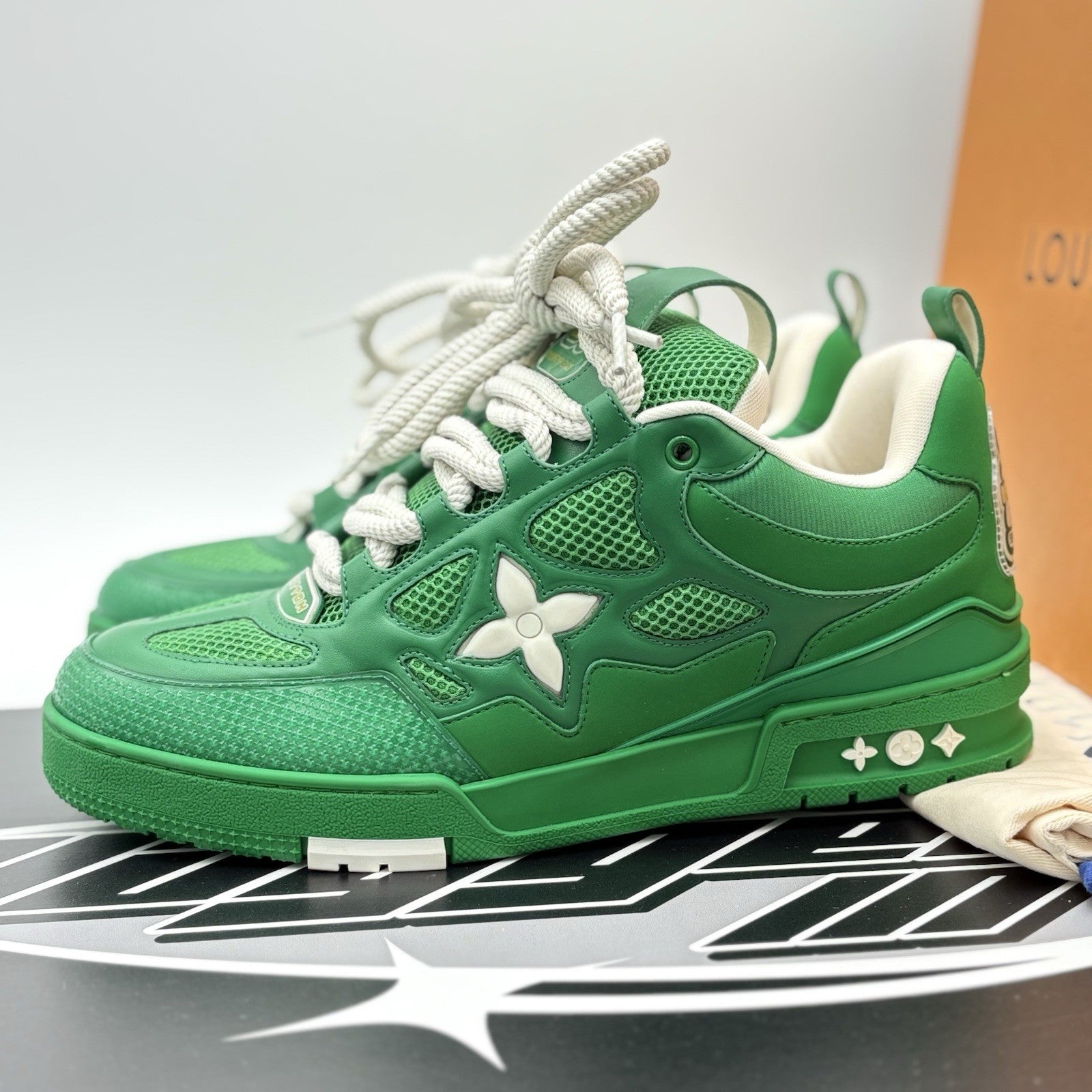 Size 8 LV (9-9.5 US) - Louis Vuitton Skate ' Green White ' | SUPER CLEAN!