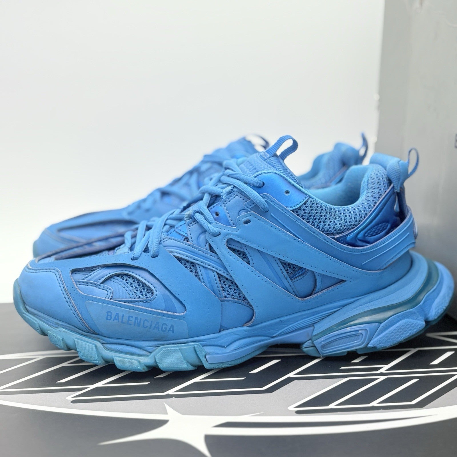 Size 43 (10 US) - Balenciaga Track ' Blue '