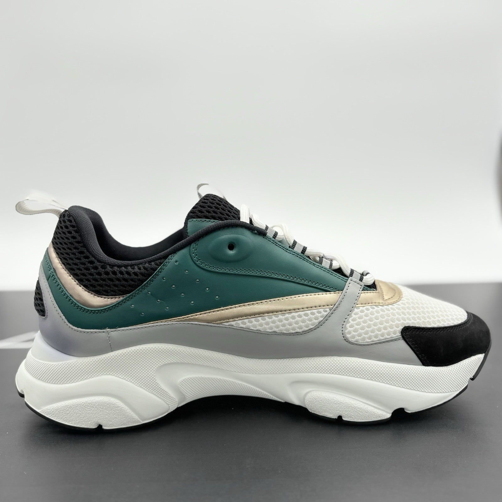 Size 46 (13 US) - Dior B22  Sneaker ' Green White Gold ' | SUPER CLEAN!