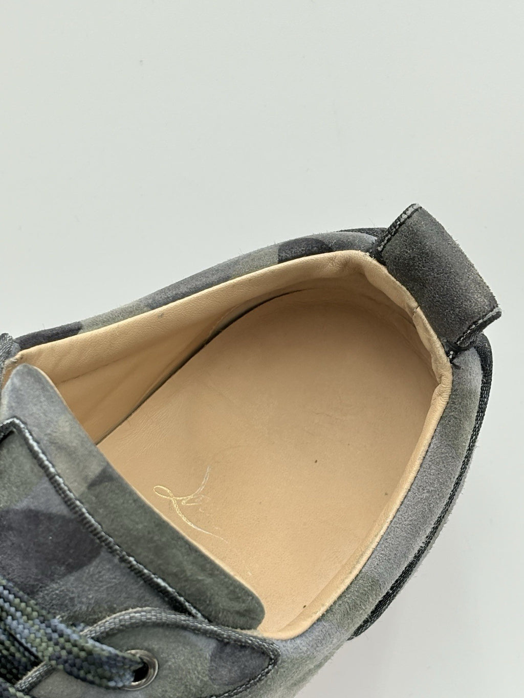 Size 41 (8 US) Christian Louboutin Louis Junior Spikes Camouflage Print | GOOD
