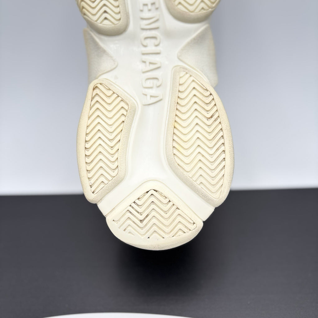 Size 45 (12 US) - Balenciaga Triple S ' Allover Logo White ' | GREAT!