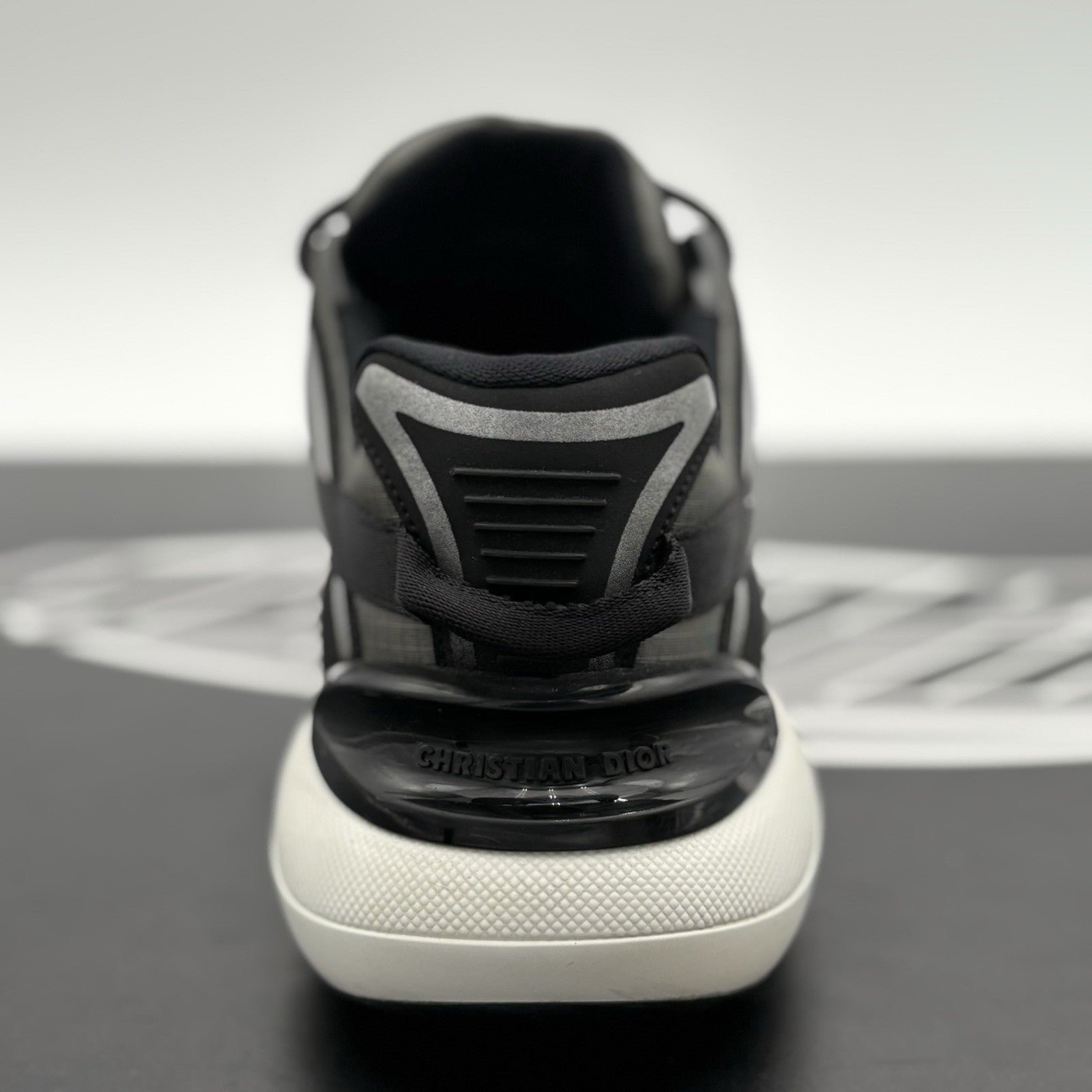 Size 43 (10 US) - Dior B24 Runtek ' Black Yellow ' | EXCELLENT CONDITION!