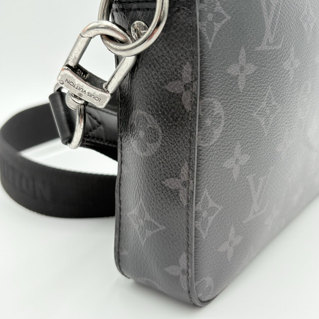 Louis Vuitton Trio Messenger Bag ' Monogram Eclipse Reverse Gray ' | GOOD COND!