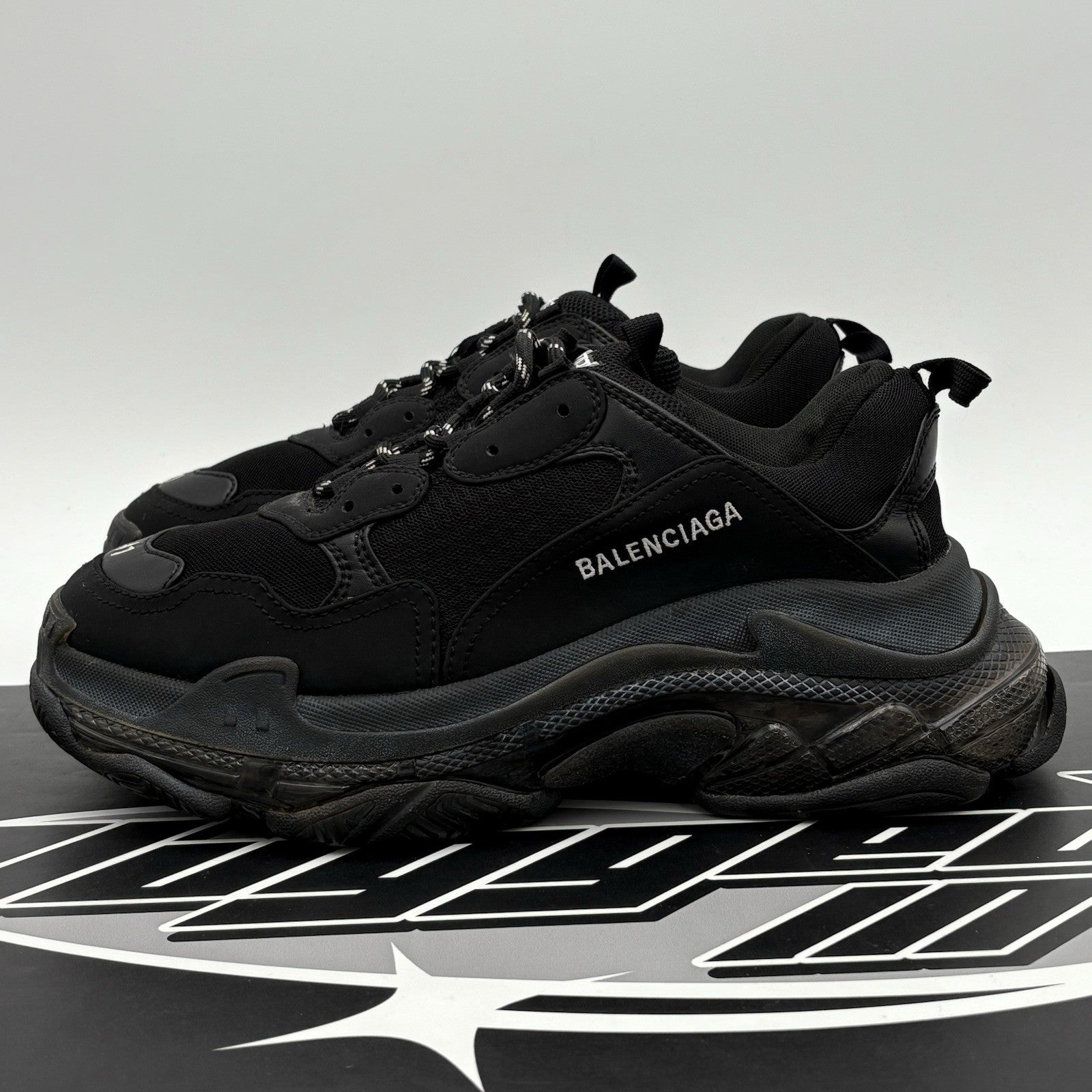 Size 41 (8 US) - Balenciaga Triple S Clear Sole ' Black ' | SUPER CLEAN!