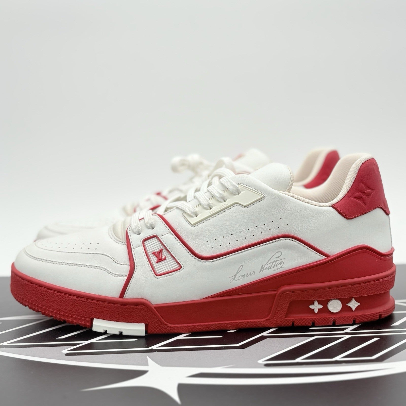 Size 10 LV (11-11.5 US ) Louis Vuitton Trainer ' White Red ' | SUPER CLEAN!
