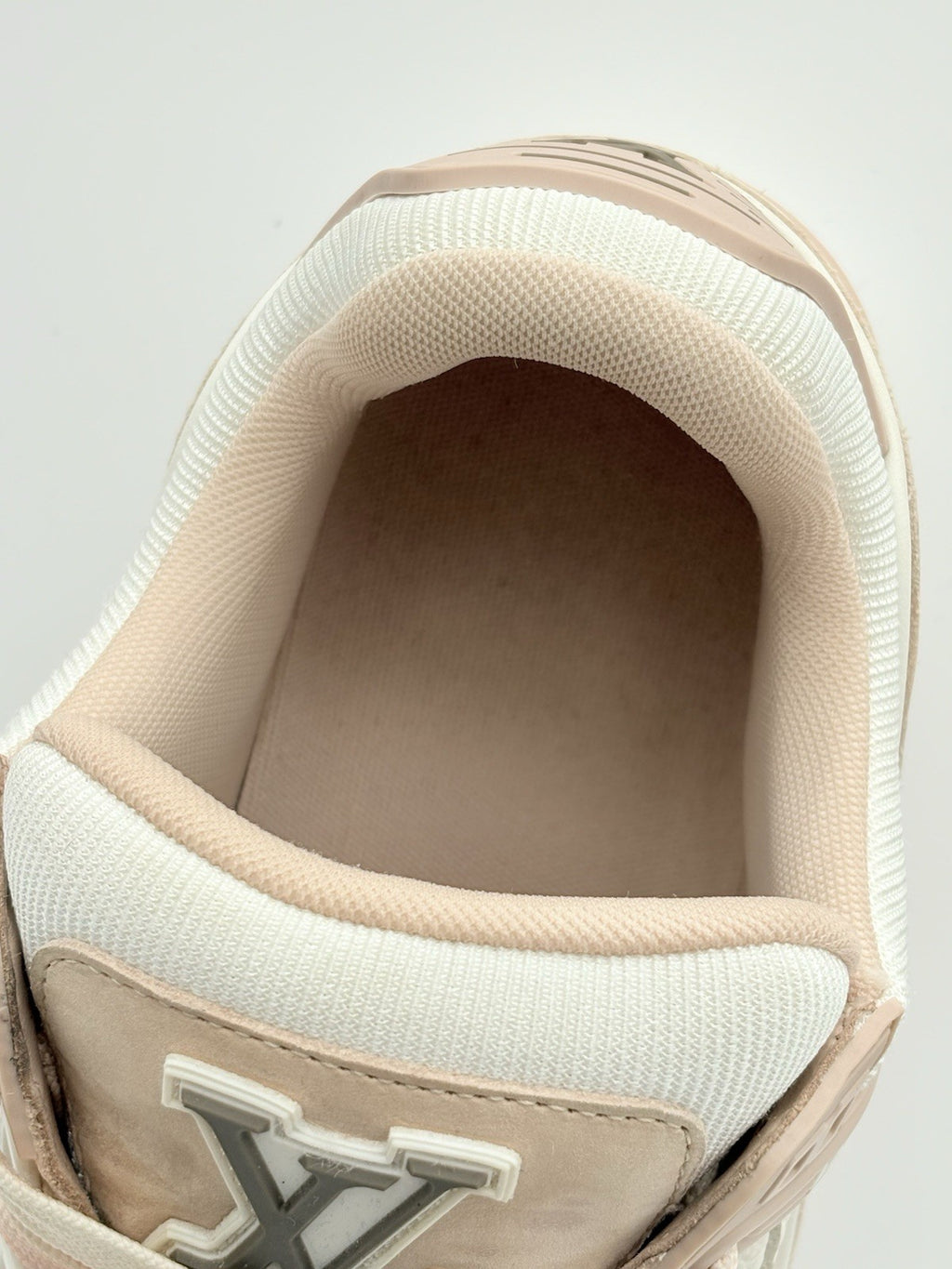 Size 38 (5 US) - Louis Vuitton Trainer ' Pink ' | GREAT CONDITION!