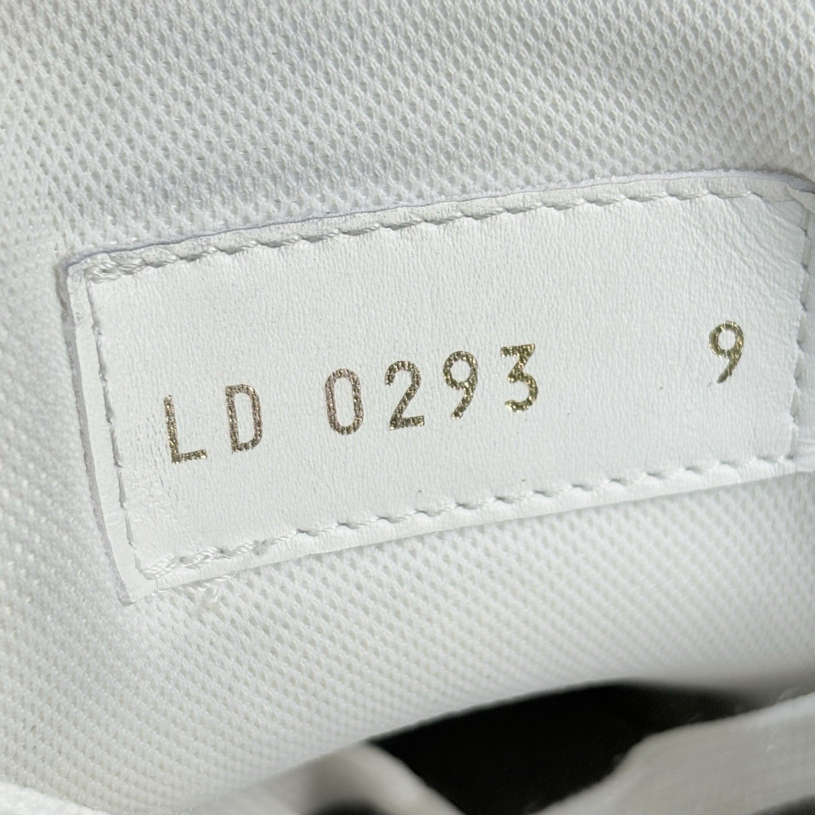 Size 9 LV (10-10.5 US) Louis Vuitton Trainer Denim ' Beige White ' | GOOD COND!