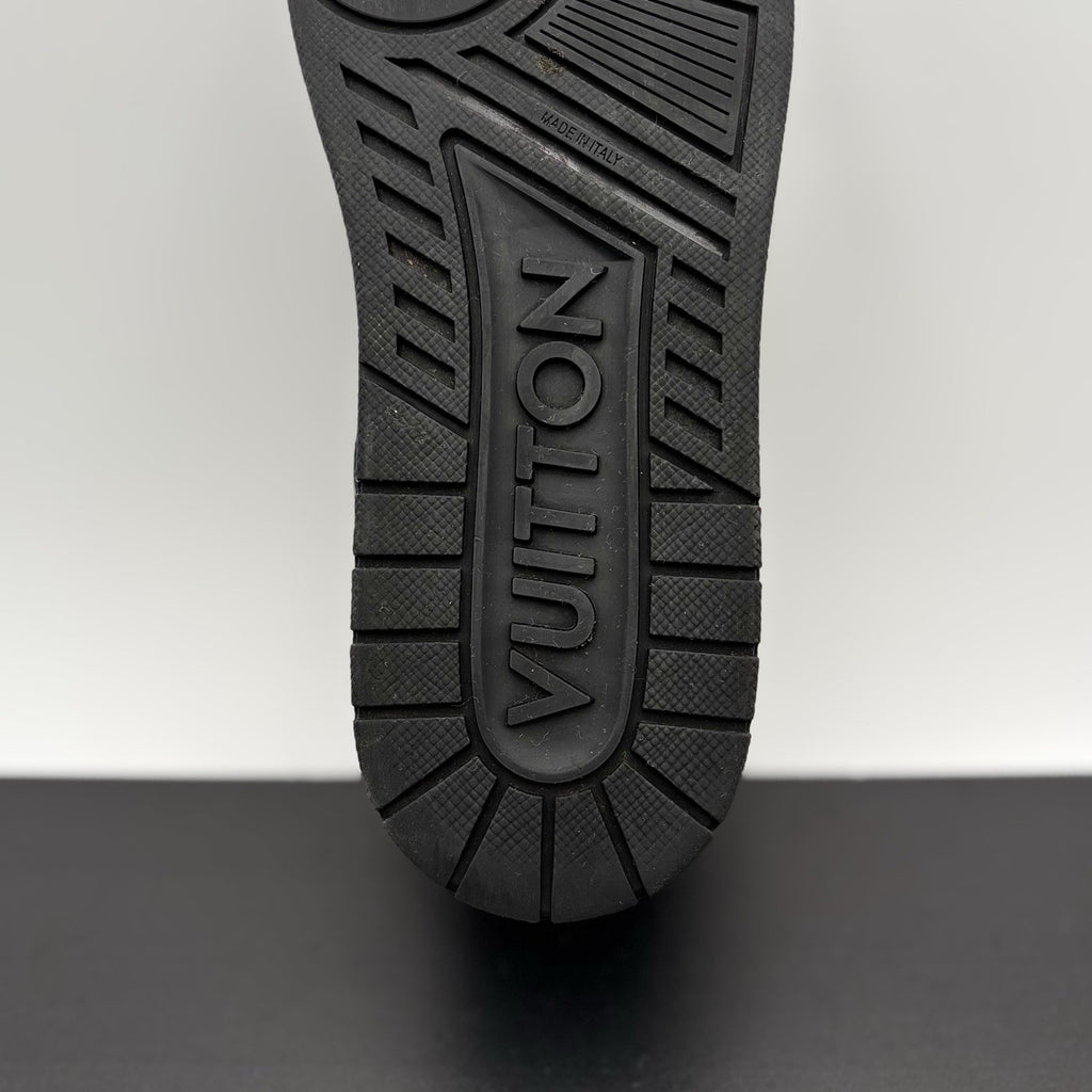 Size 9 LV (10-10.5 US) - Louis Vuitton Hardware Calfskin Trainer ‘ Black, Gold ‘