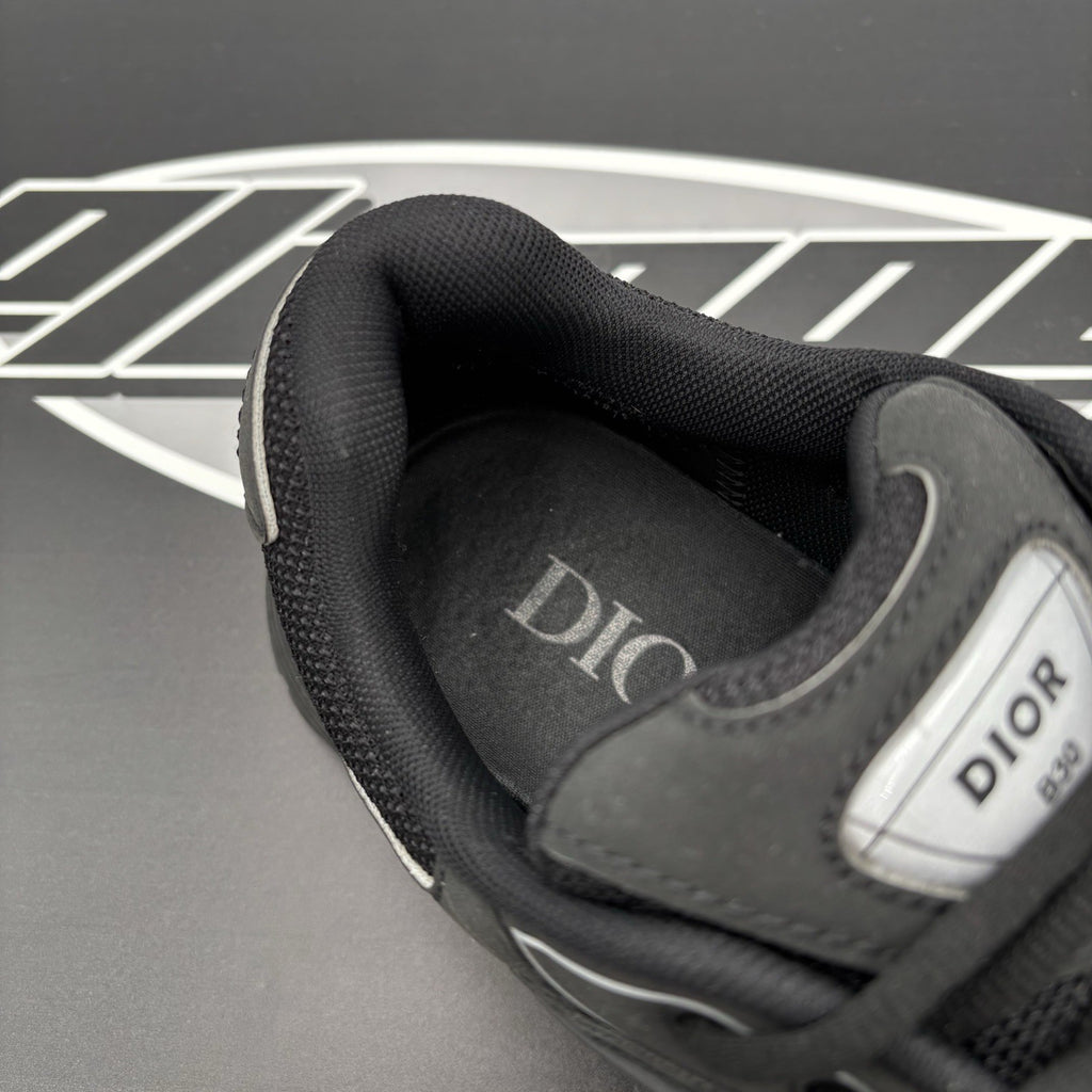 Size 41 (8 US) Dior B30 Reflective Sneaker ' Black ' | GOOD CONDITION!