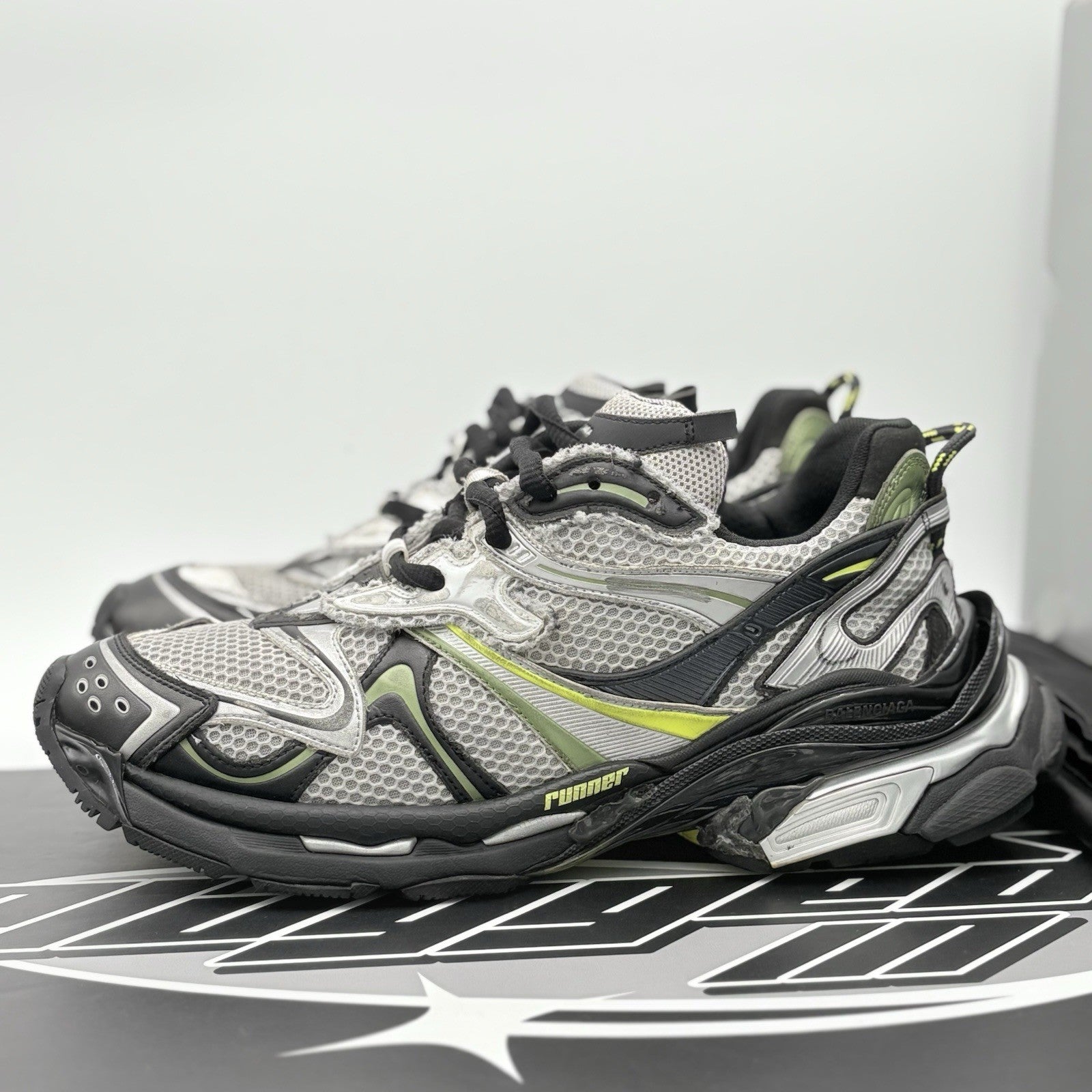 Size 46 (13 US) - Balenciaga Runner 2.0 ' Silver Neon Yellow ' | SUPER CLEAN!