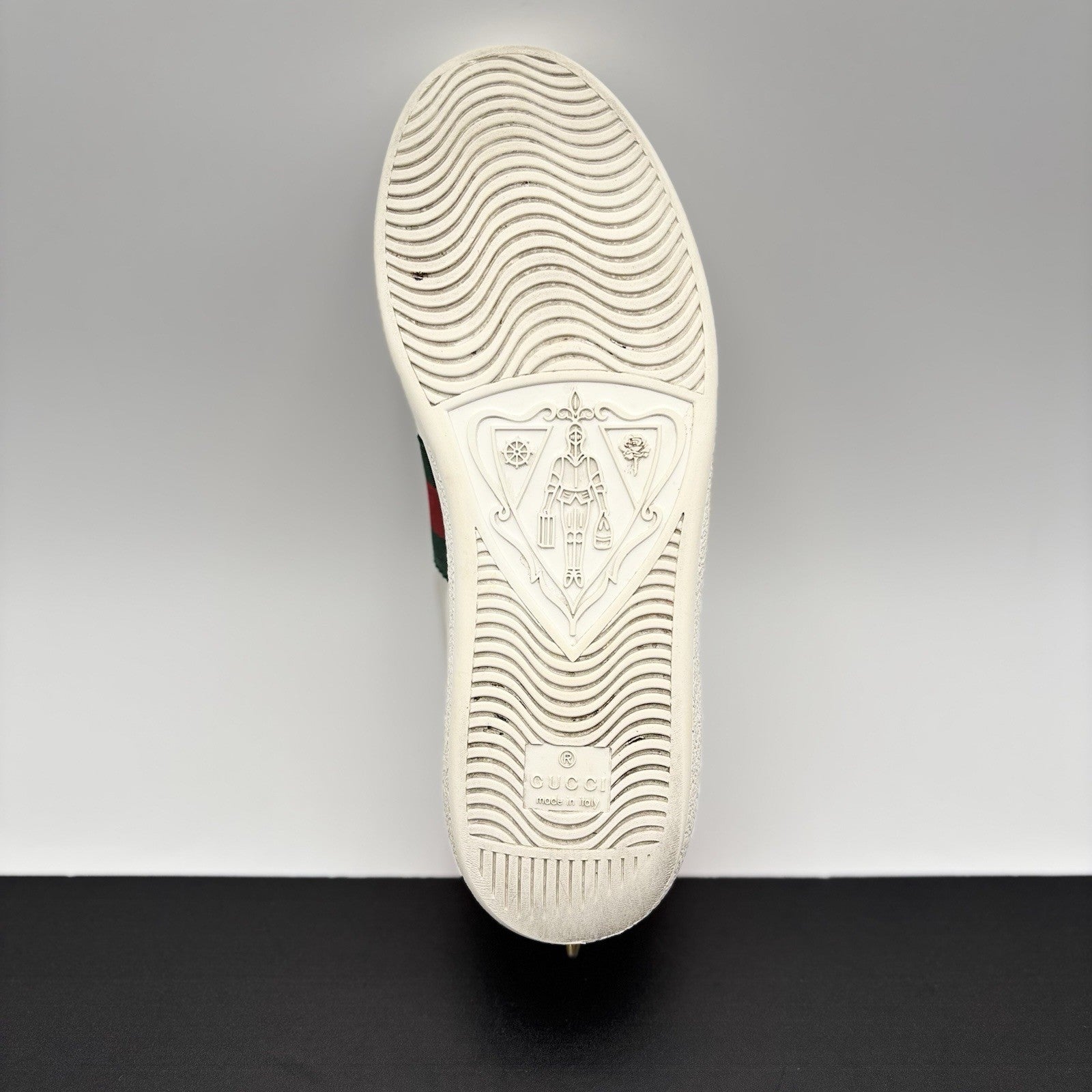 Size 36.5 - Gucci Ace Studded ' White, Pearls ' | GREAT CONDITION!