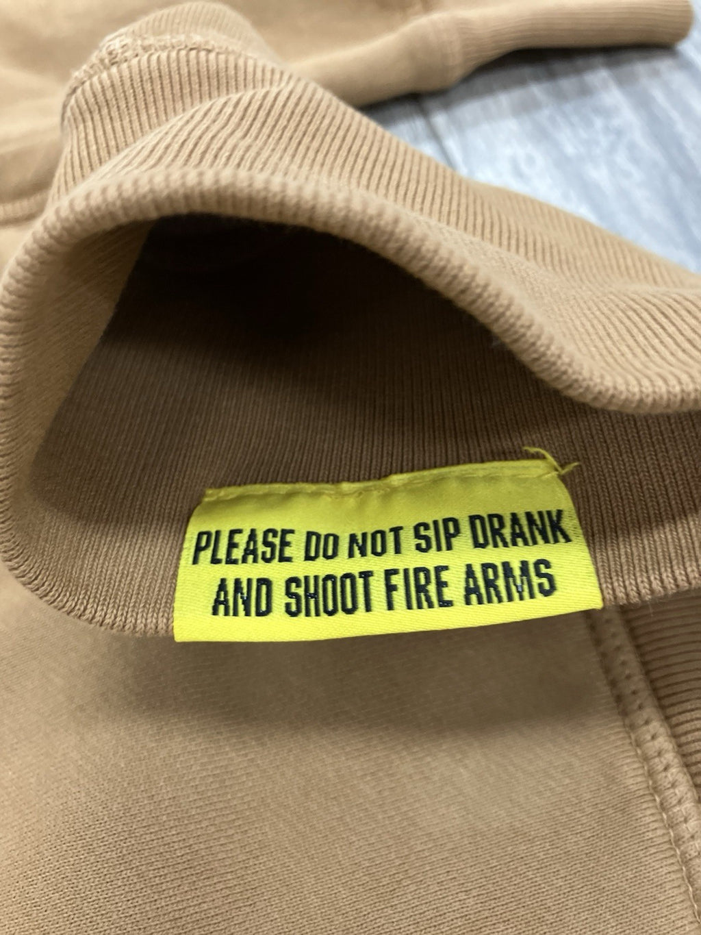 Size M - Thats A Awful Lot Of Cough Syrup Zip Up Hoodie ' Brown ' | NEW!