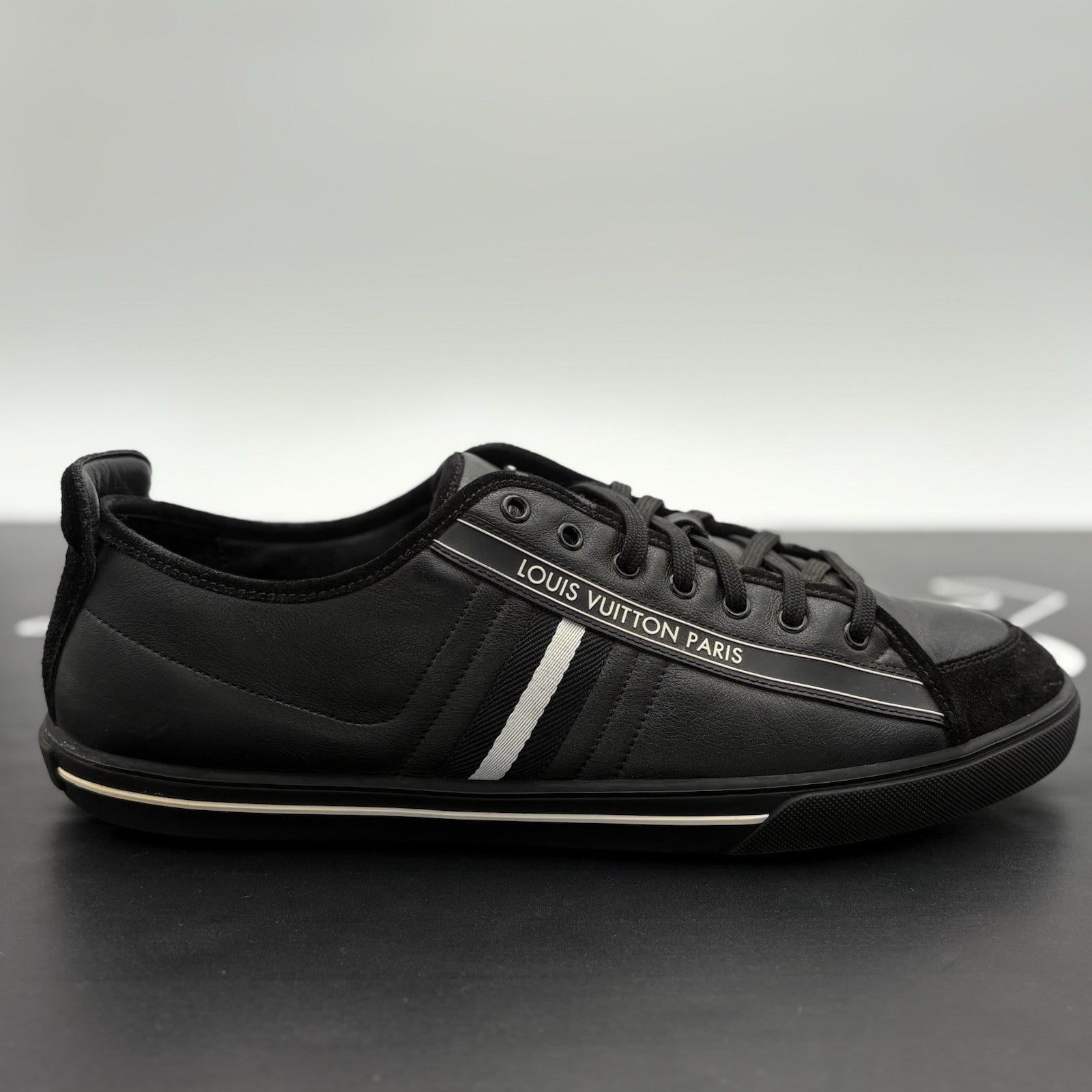 Size 11 LV (12-12.5 US) Louis Vuitton Suede & Leather Cosmos ' Black ' | CLEAN!